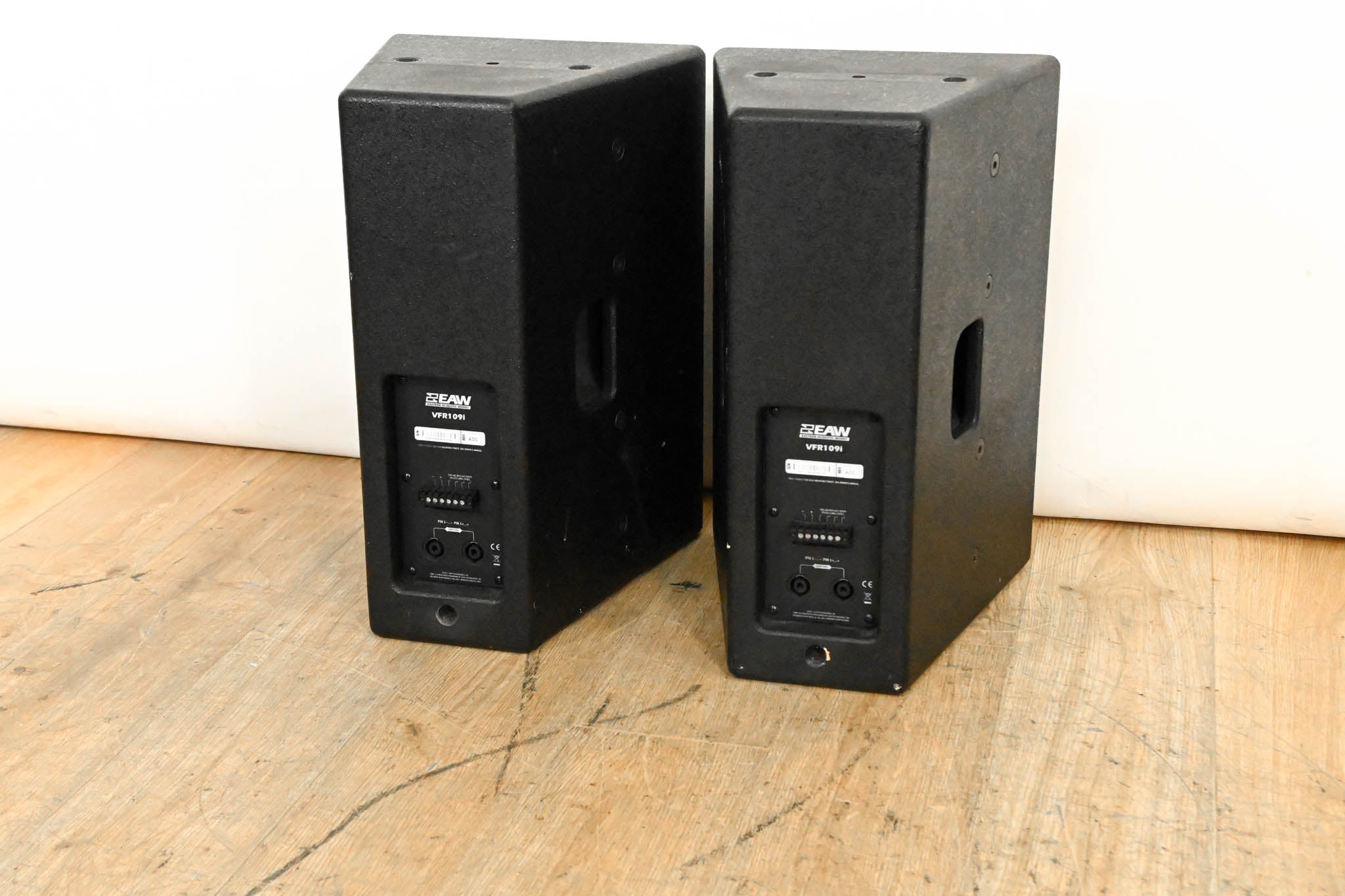 EAW VFR109i Two-Way Full-Range Loudspeaker (PAIR)