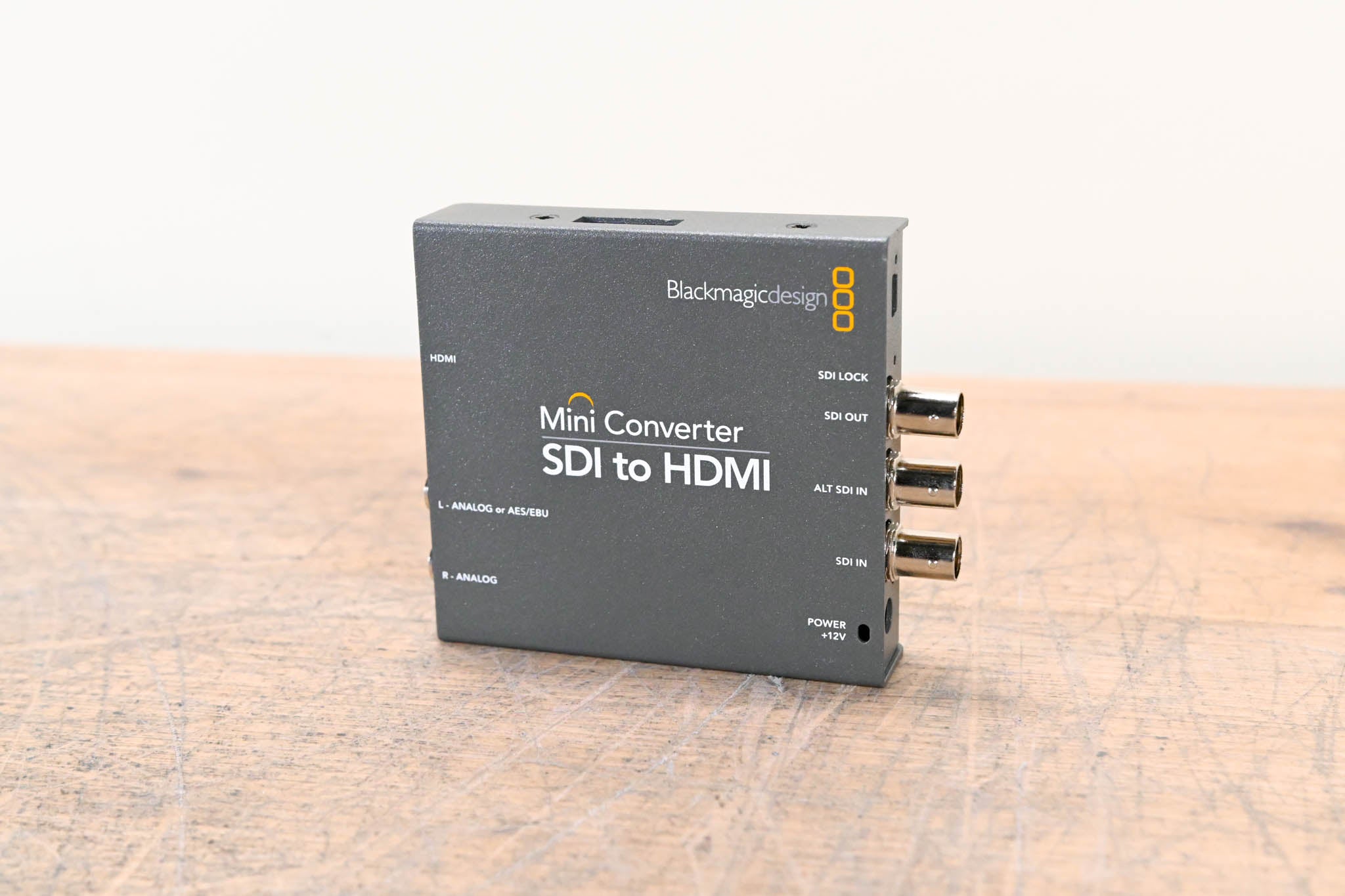 Blackmagic Design Mini Converter - SDI to HDMI (NO POWER SUPPLY)