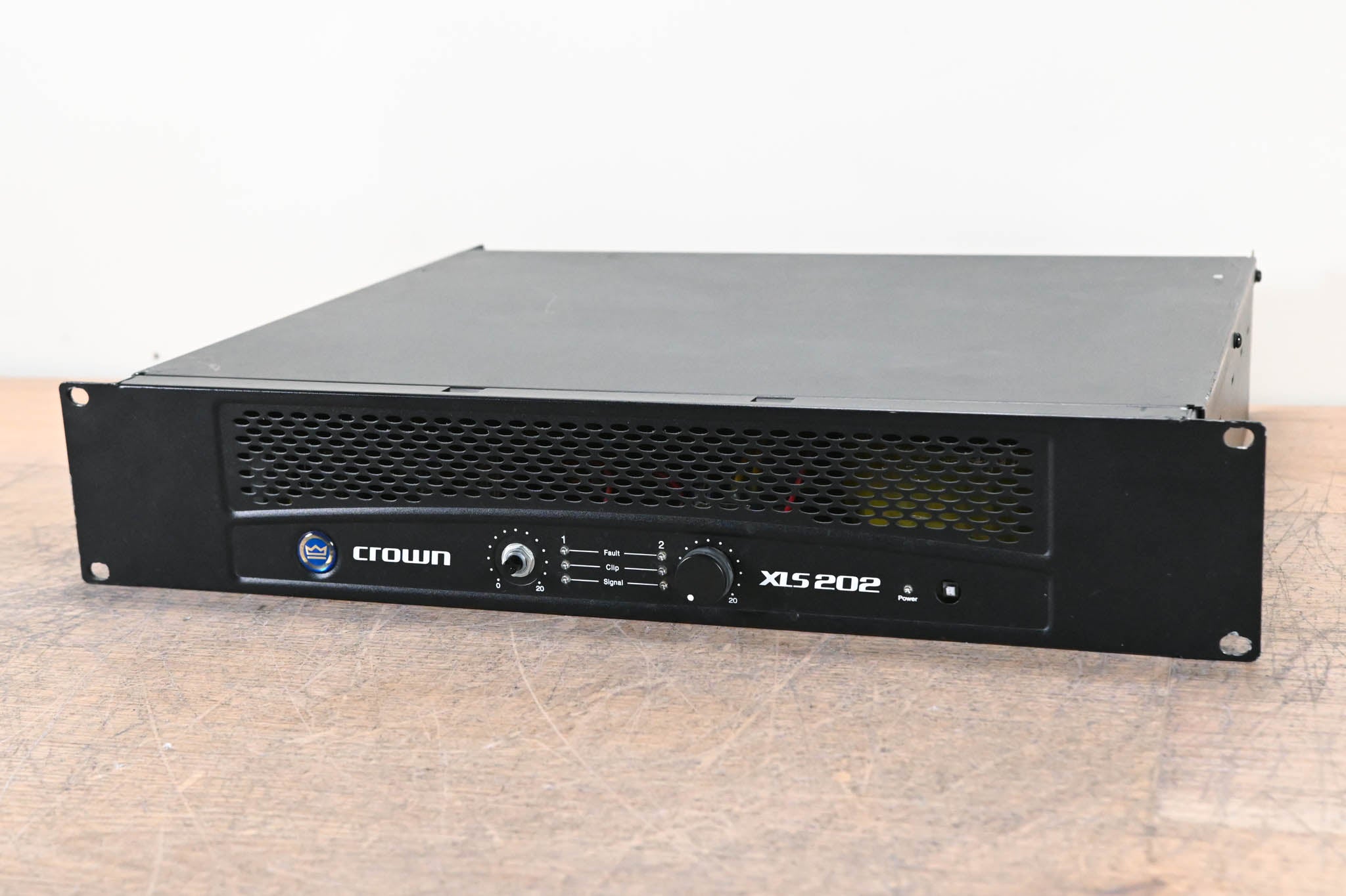 Crown XLS 202 2-Channel Power Amplifier