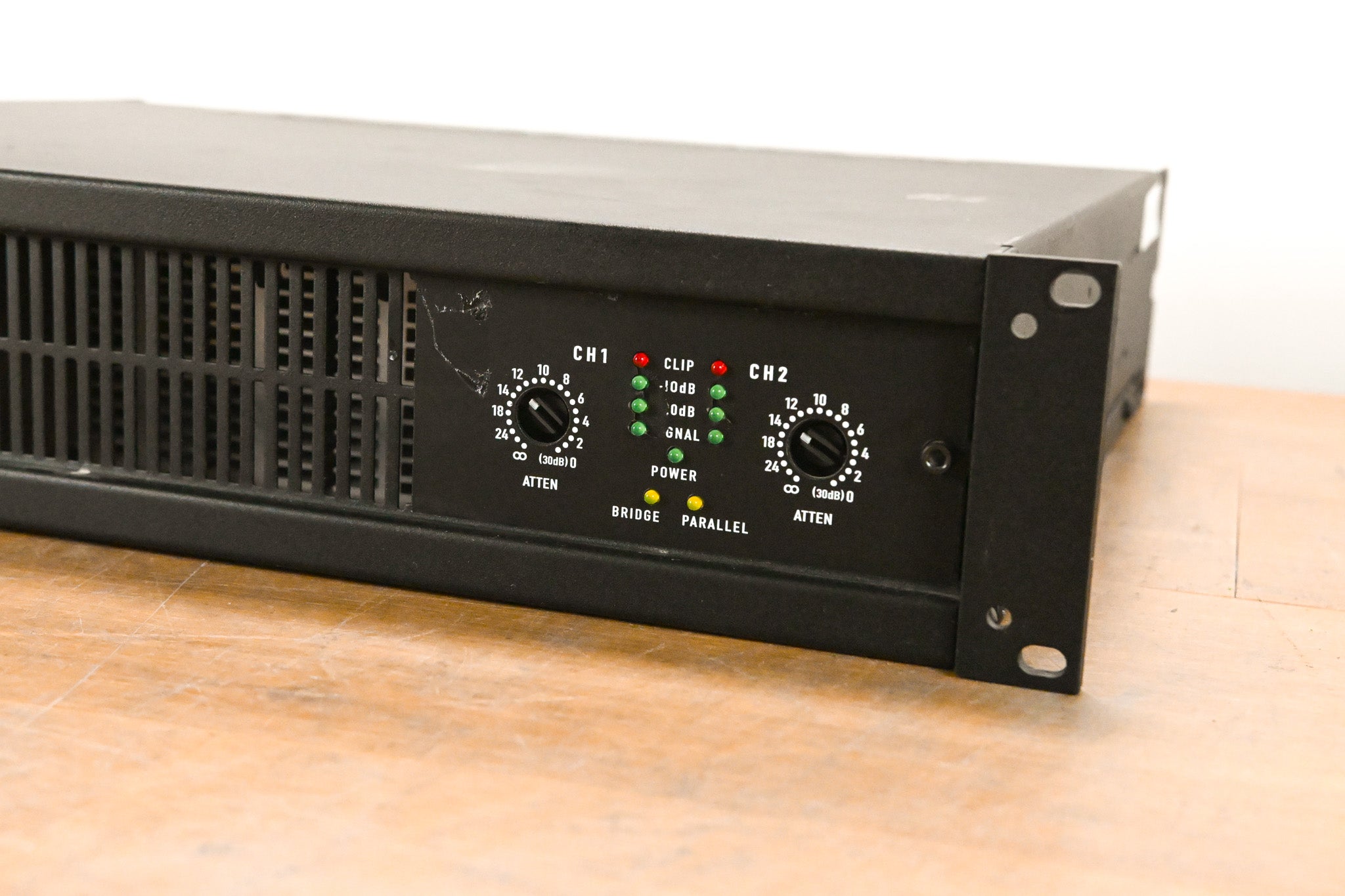 QSC CX302 2-Channel Power Amplifier