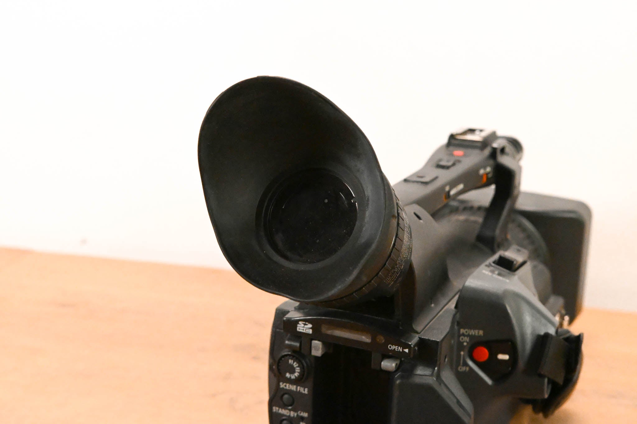 Panasonic AG-HMC150P AVCCAM Camcorder