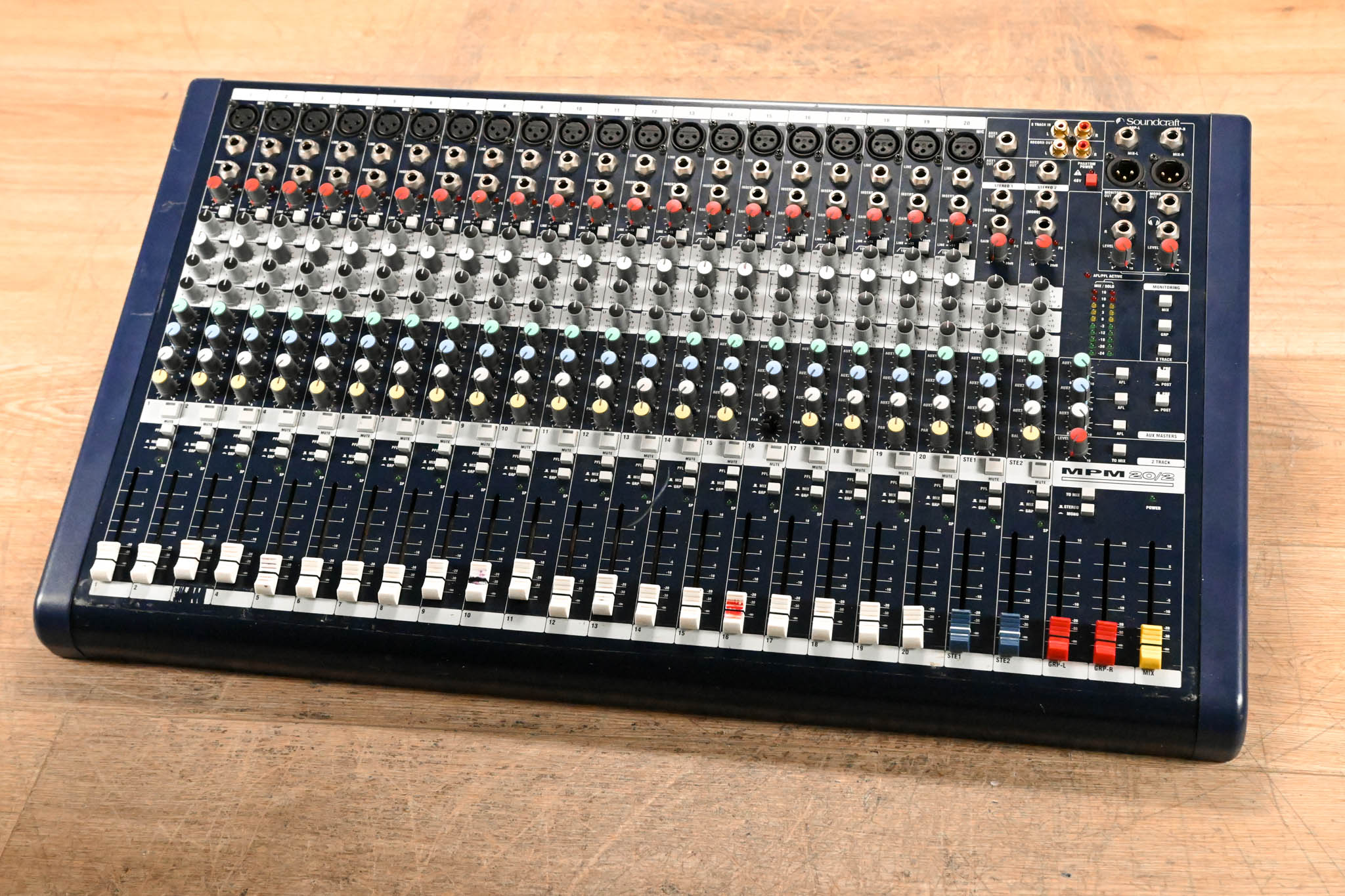 Soundcraft MPM 20/2 Multipurpose Mixing Console