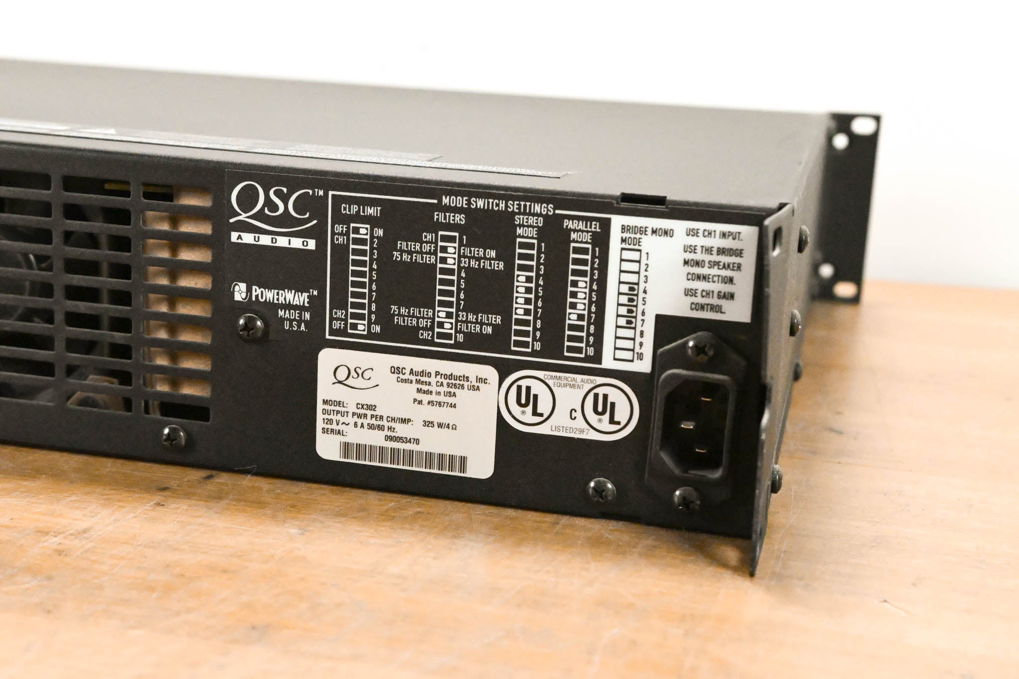 QSC CX302 2-Channel Power Amplifier