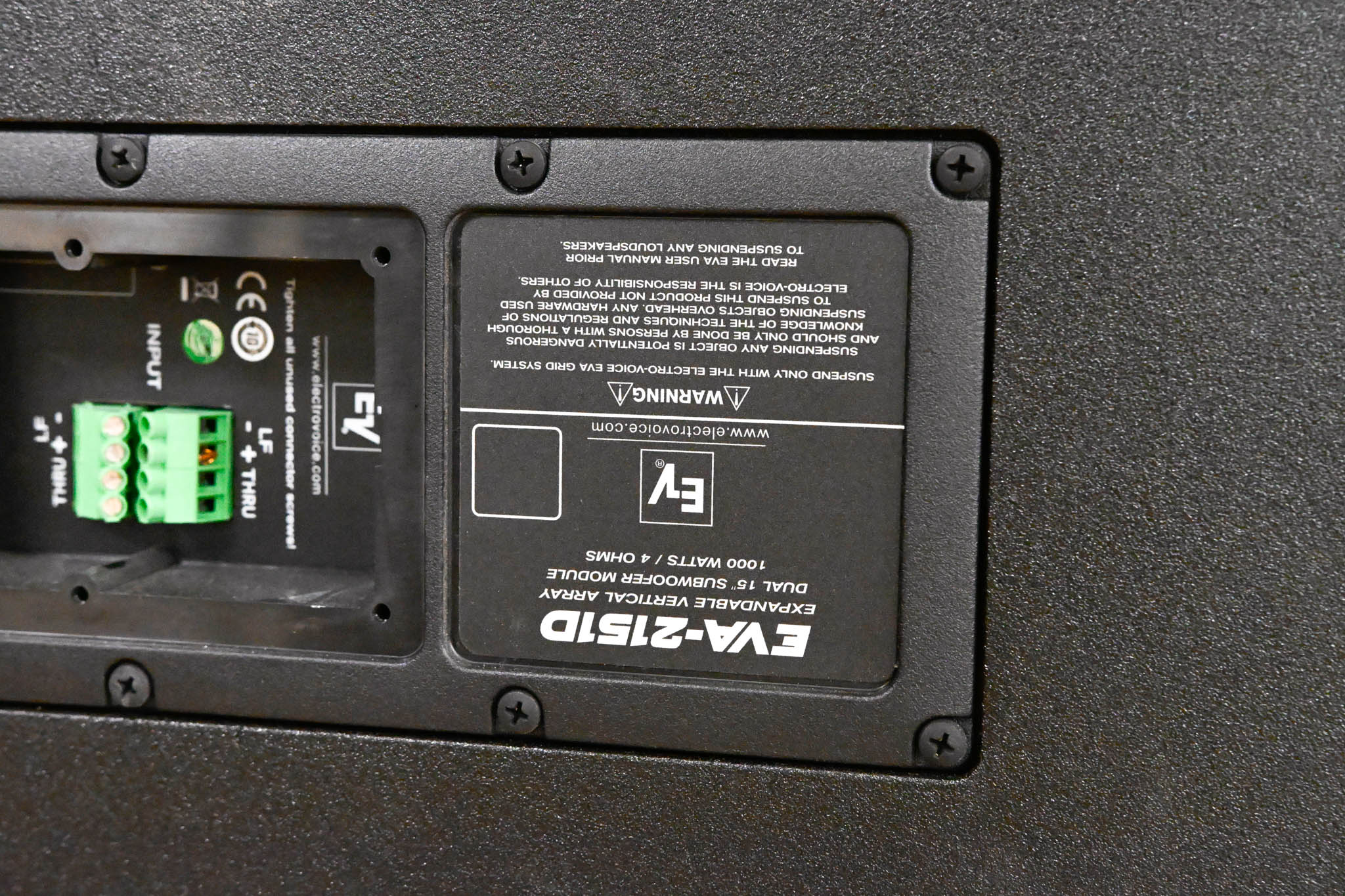Electro-Voice (EV) EVA-2151D Dual 15" Passive Line Array Subwoofer