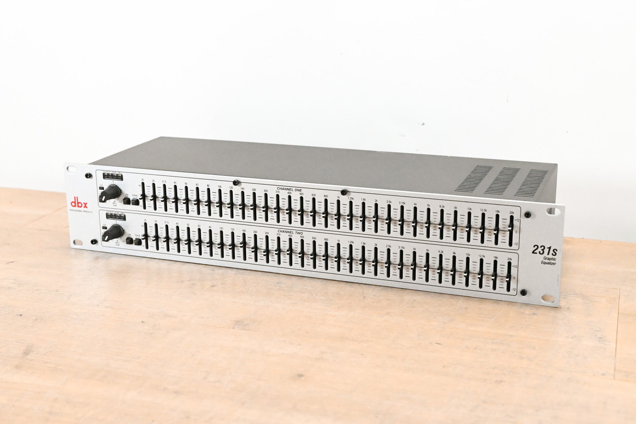 dbx 231s Two-Channel 31-Band Equalizer
