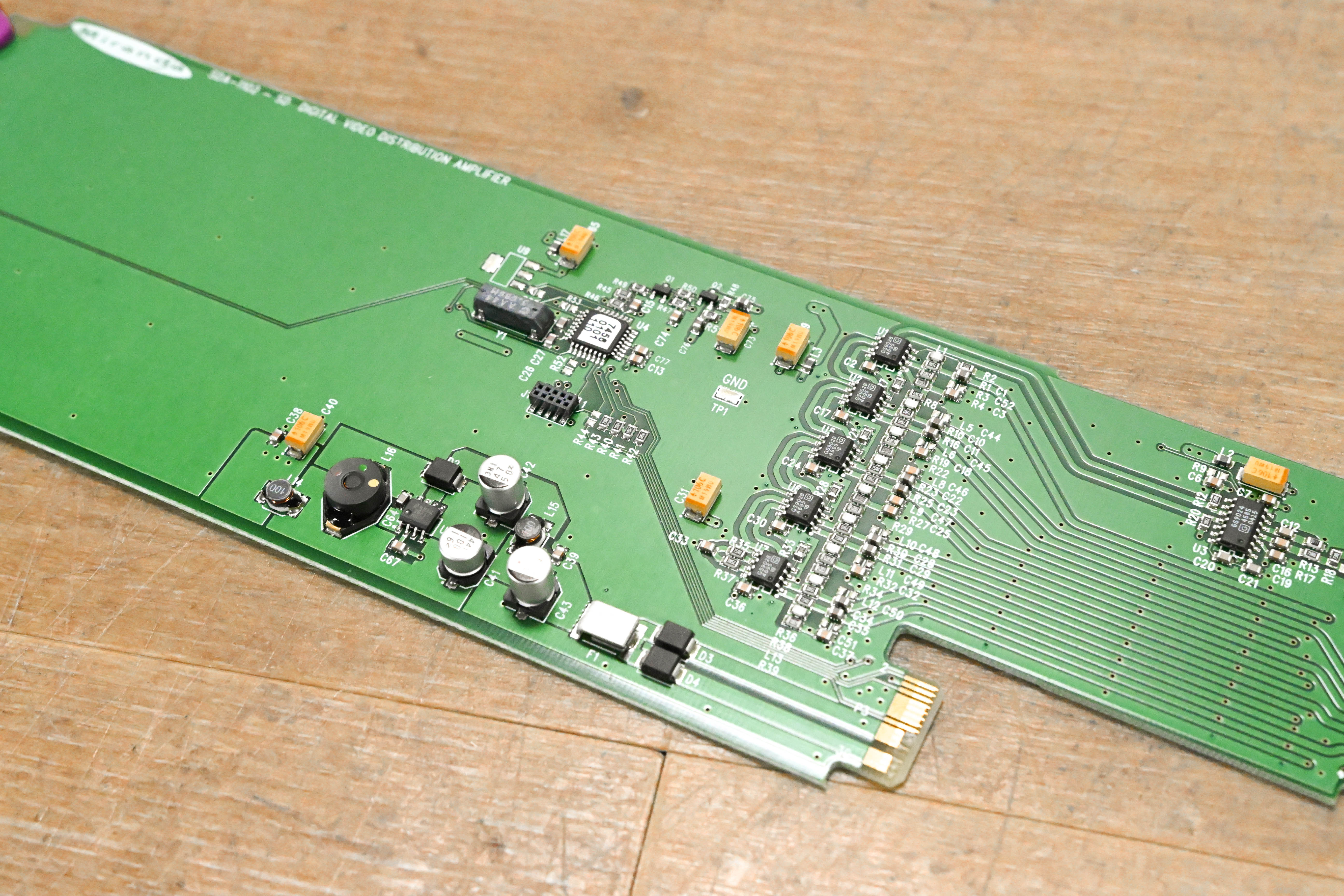 Miranda SDA-1102 SD Digital Video Distribution Amplifier