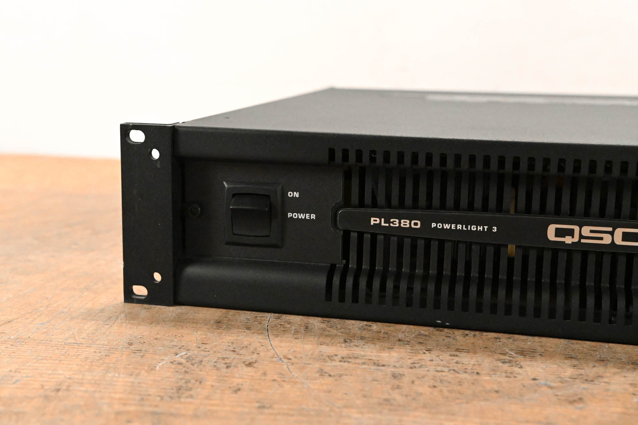 QSC PL380 Powerlight 3 Series 2-Channel Power Amplifier