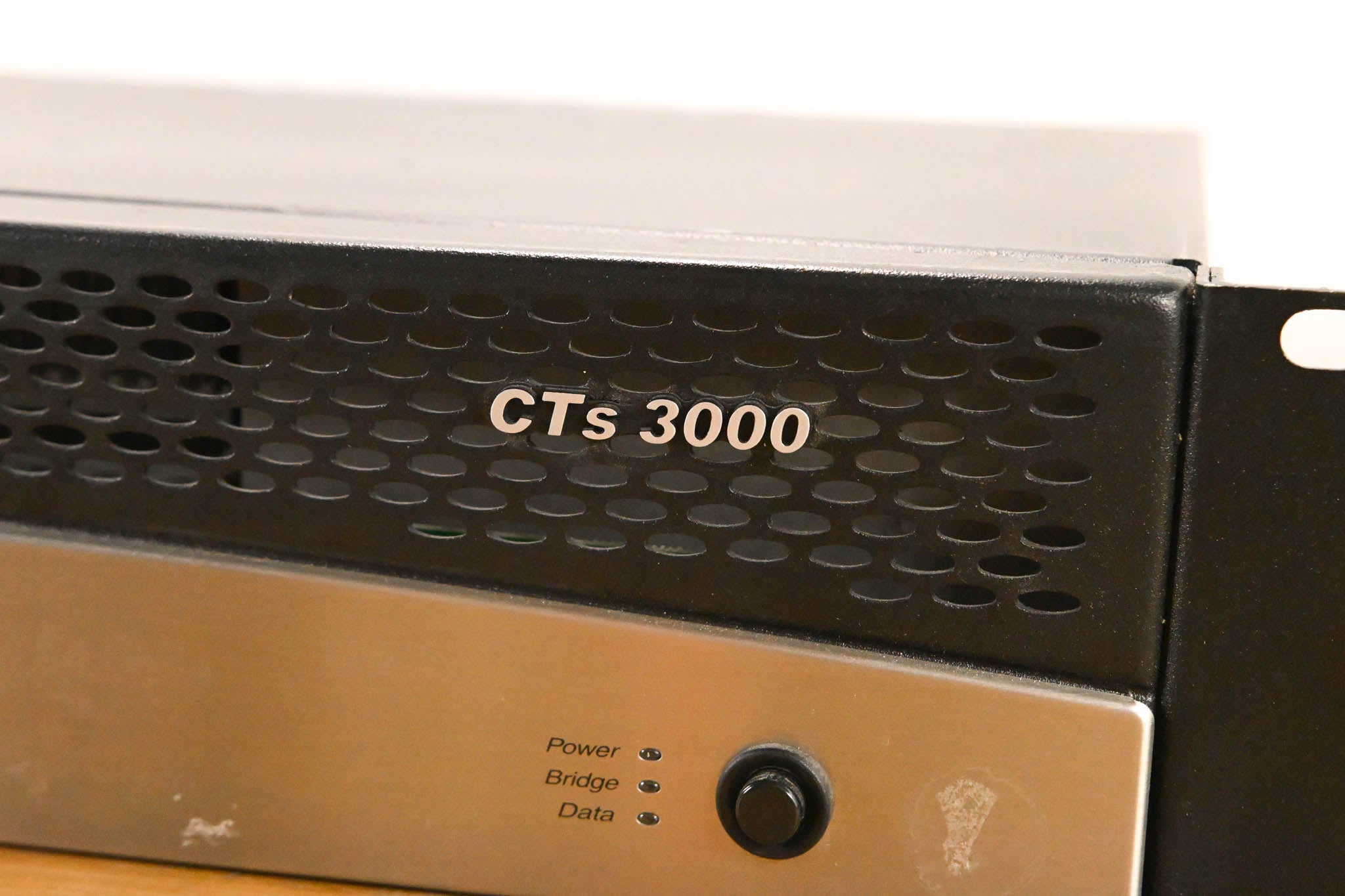 Crown CTs 3000 Two-Channel 1500W Power Amplifier