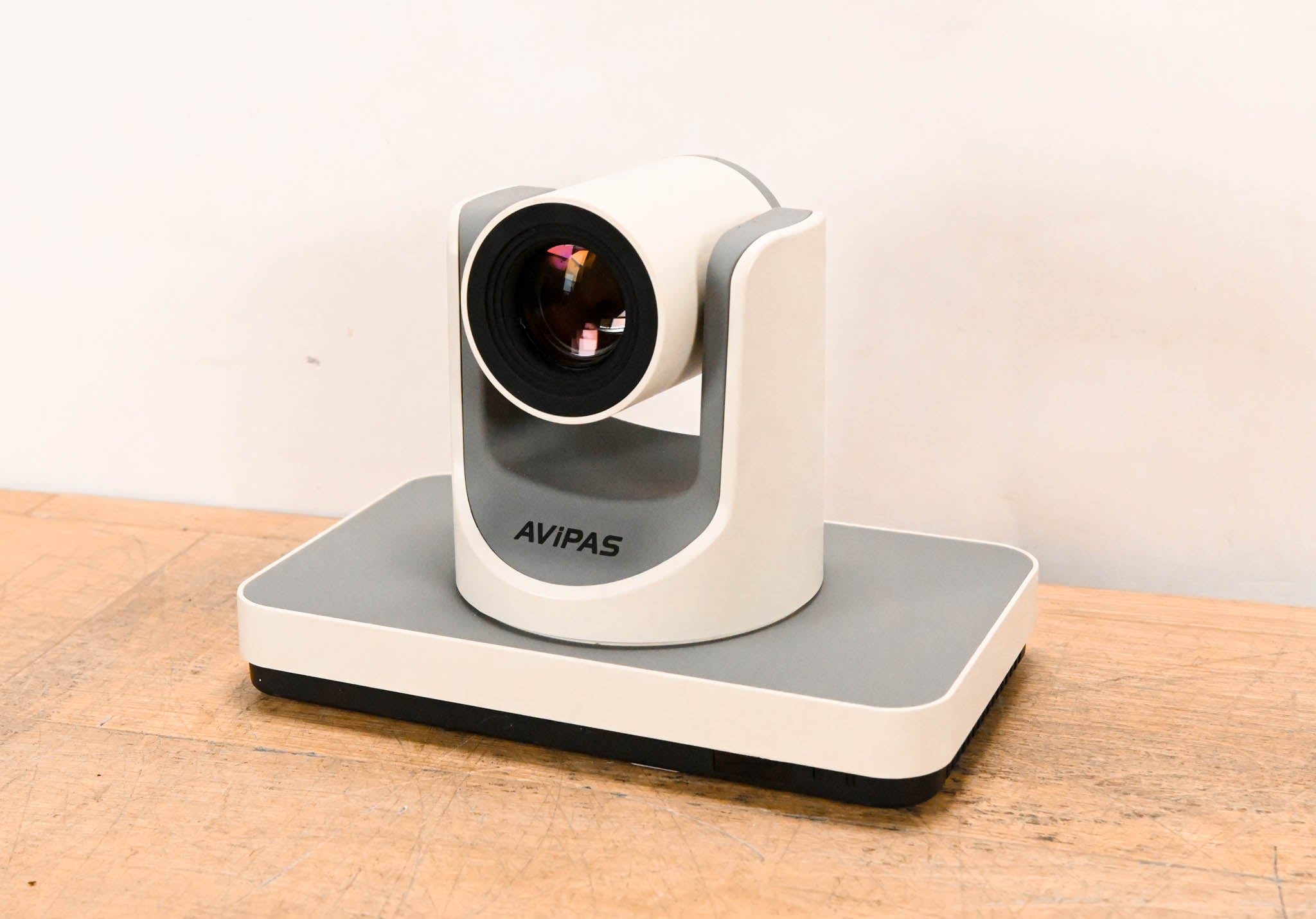 Avipas AV-1360 20x SDI/HDMI PTZ Camera (NO POWER SUPPLY)