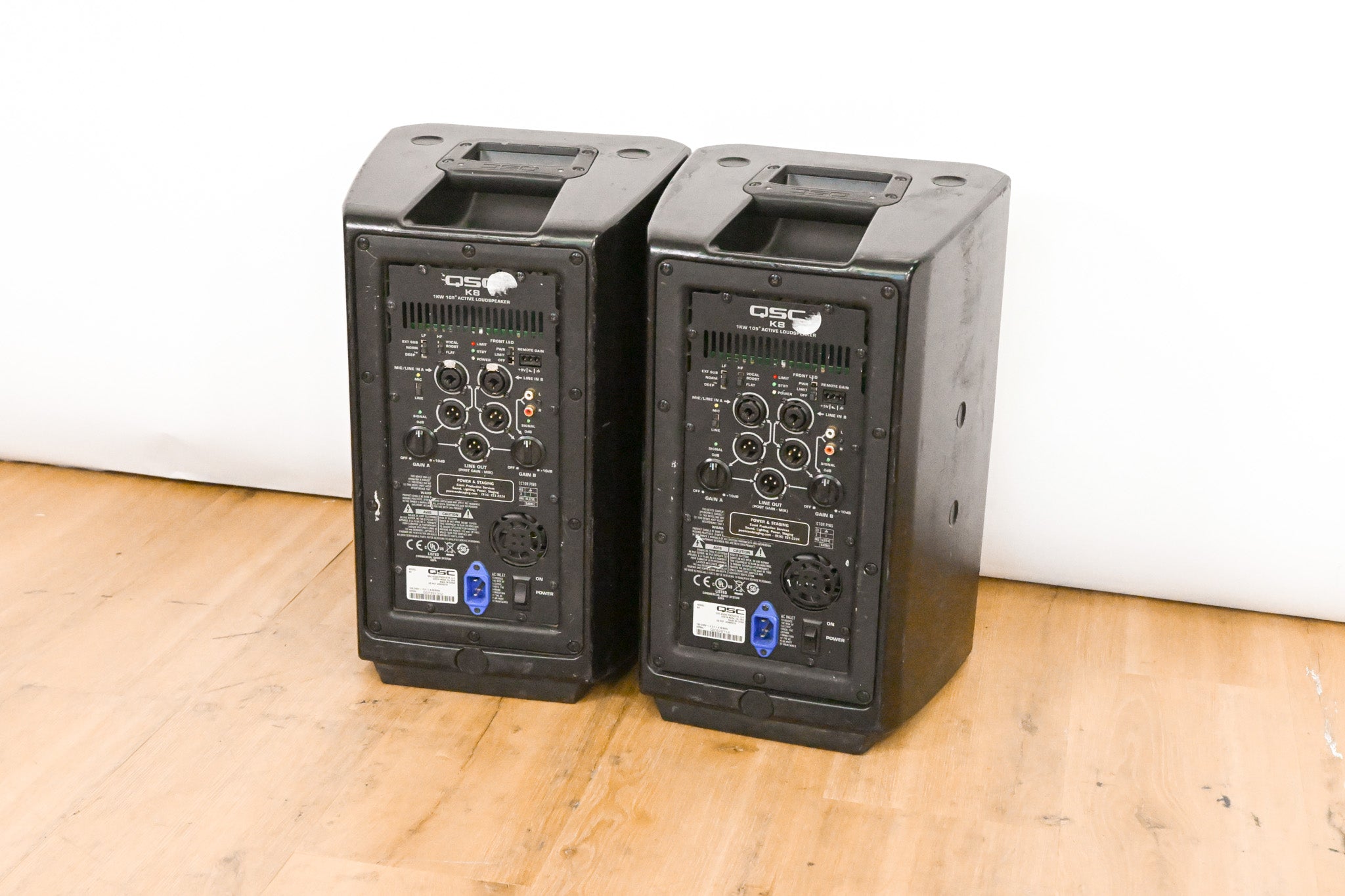 QSC K8 8" Two-Way 1000 Watt Powered Portable Loudspeaker (PAIR)