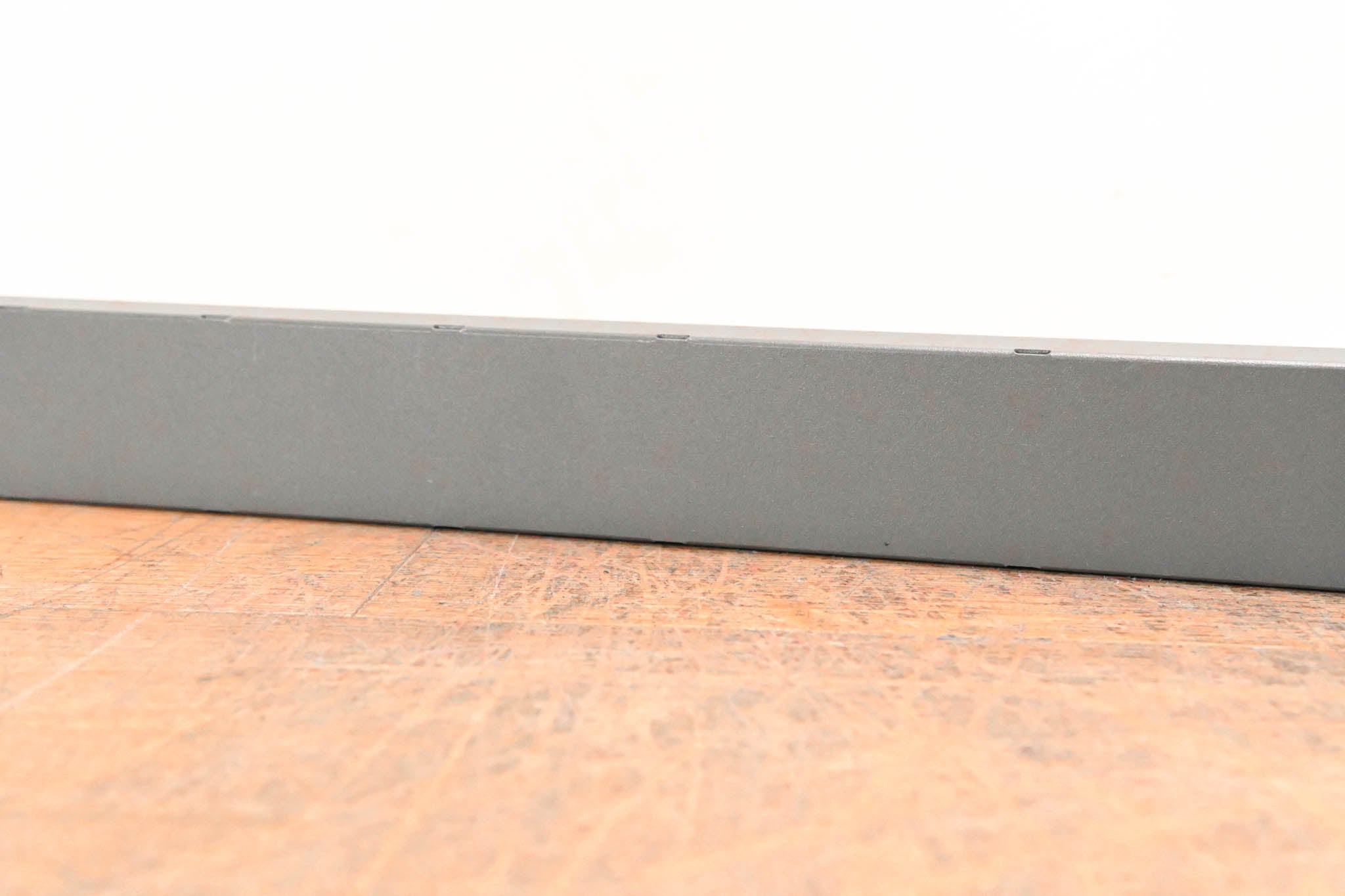 AJA KUMO 1604 16x4 Compact 3G-SDI Router (NO POWER SUPPLY)