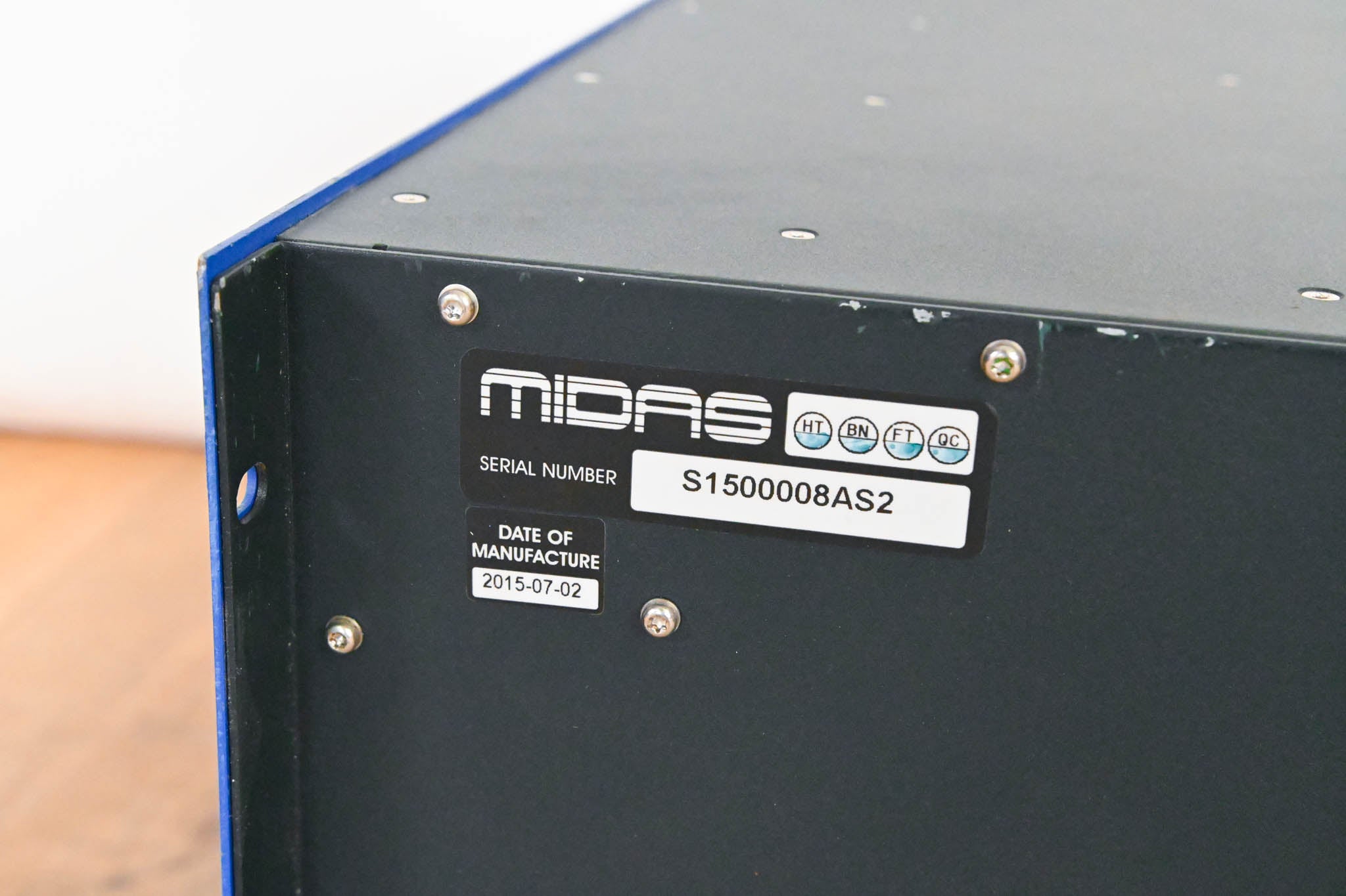 Midas PRO9 Live Audio Mixing System with DL371 Engine and Road Case