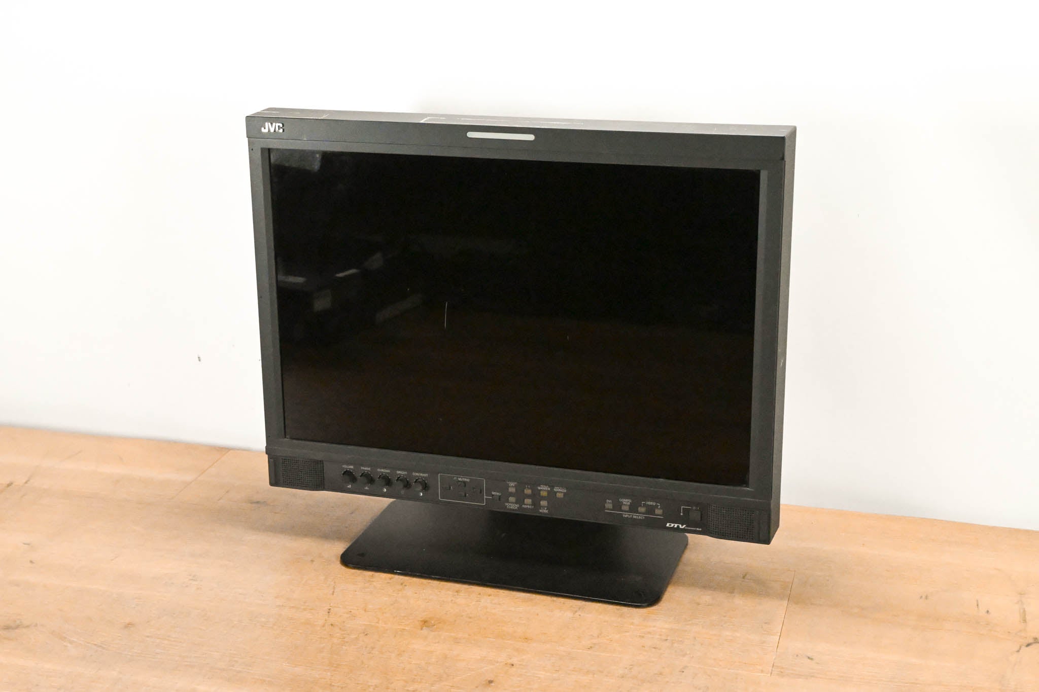 JVC DT-V20L1 20-inch HD Multi-Format Studio Monitor