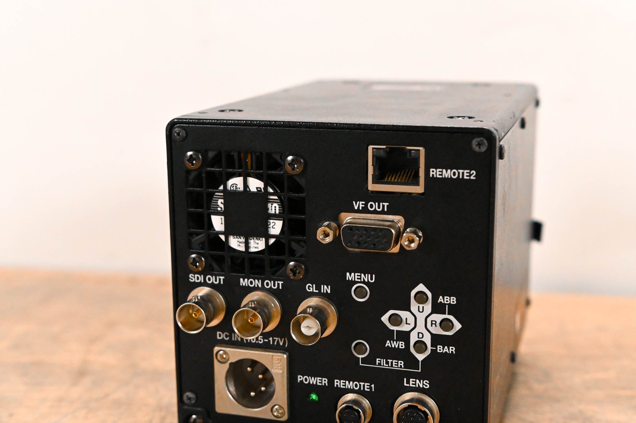 Hitachi DK-Z50 Multi-Format HDTV/SD Box Camera