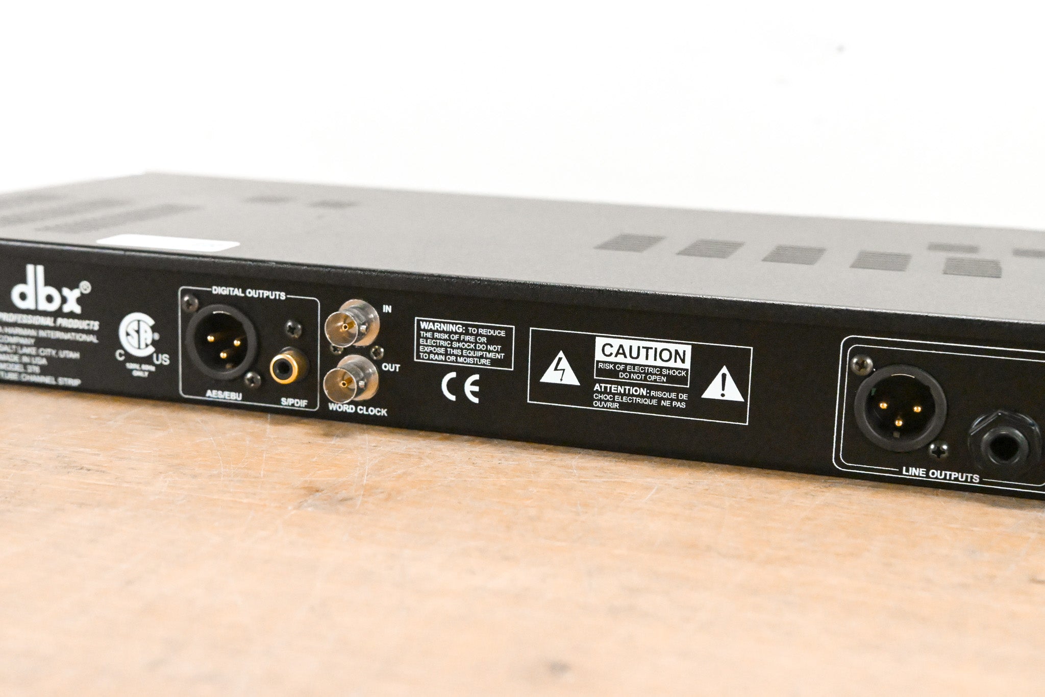 dbx 376 Tube Channel Strip with Digital Out