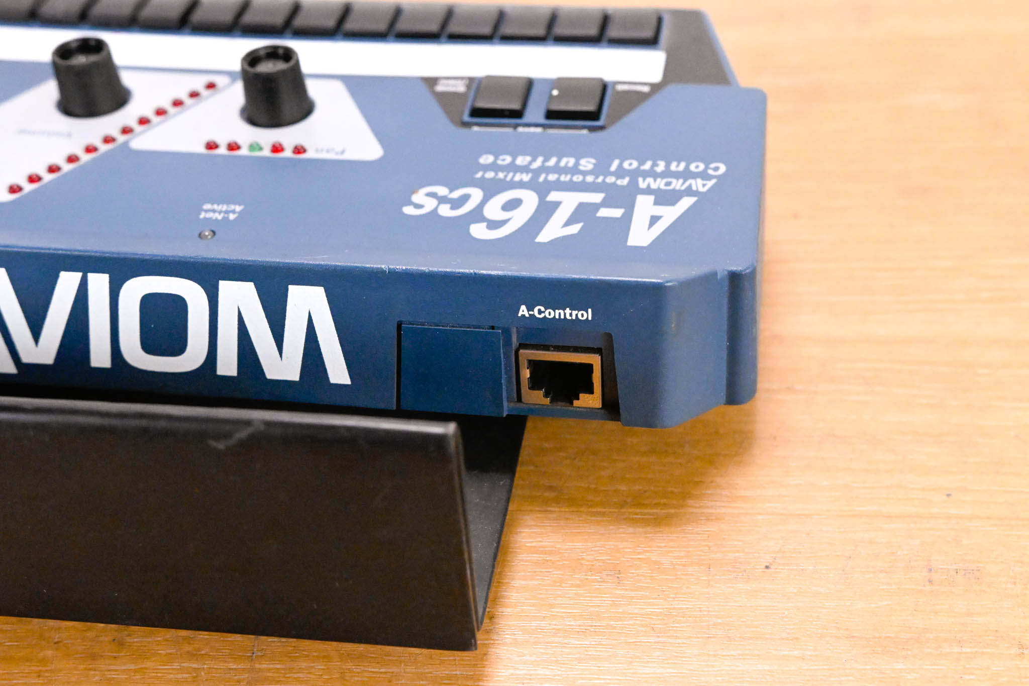 Aviom A-16cs Personal Mixer Control Surface for A-16R