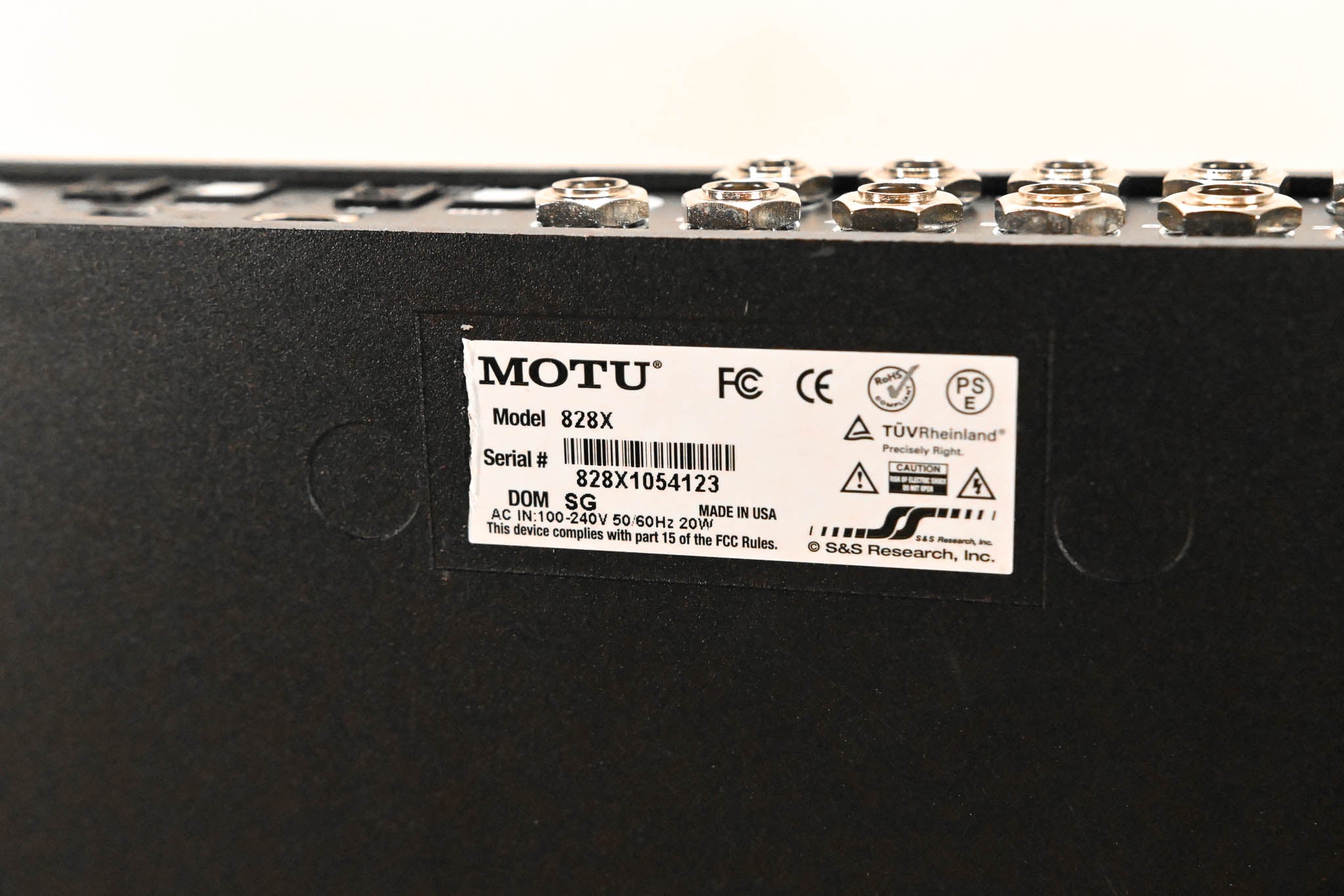 MOTU 828x 28x30 Thunderbolt / USB 2.0 Audio Interface