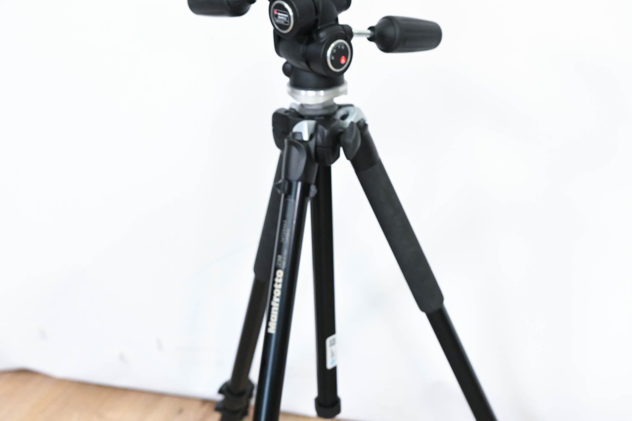 Manfrotto 290 Aluminium Tripod with 804RC2 fashion head