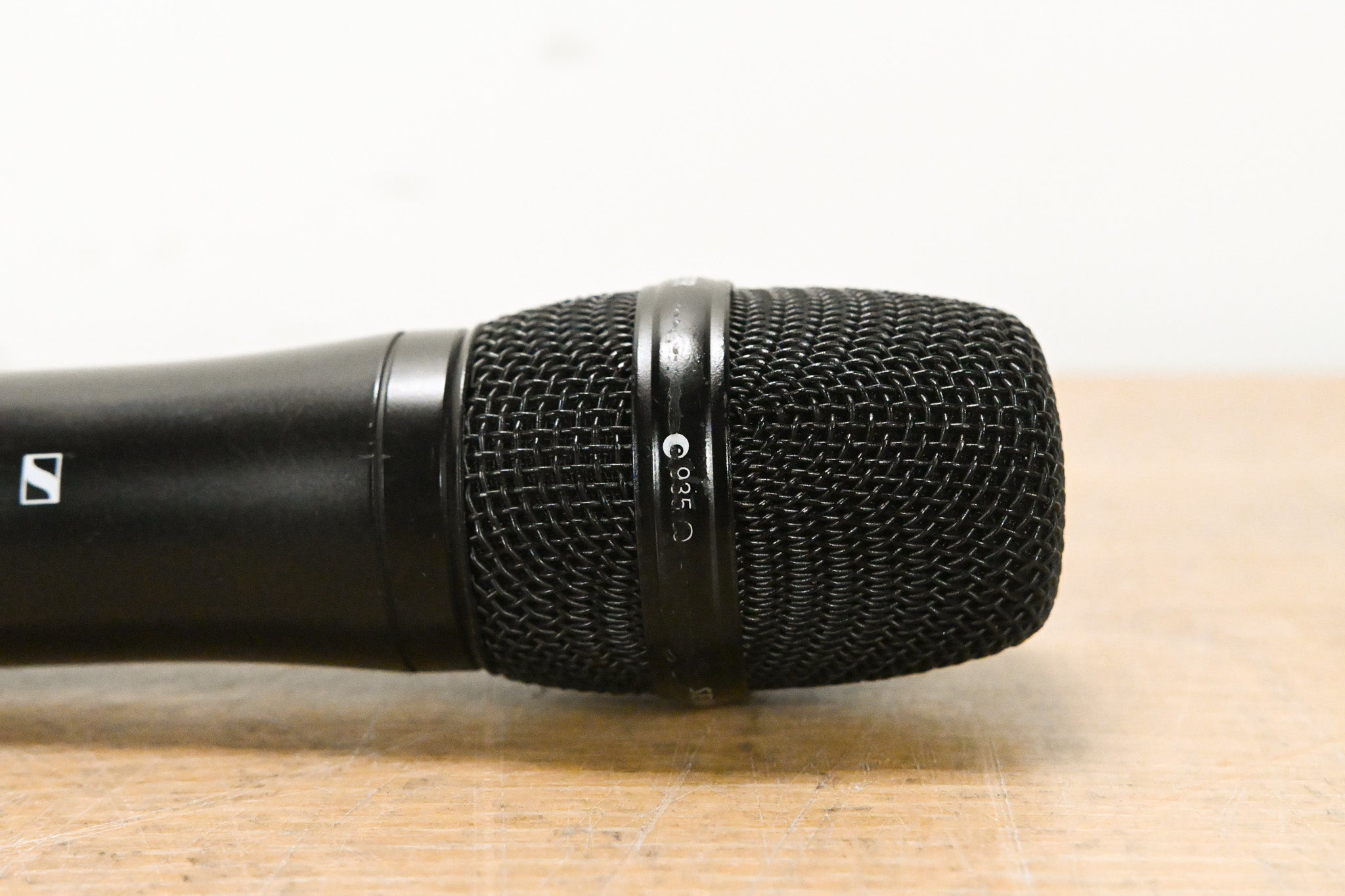 Sennheiser EW 500 G4-935 Handheld Microphone System - AW+ Band (NO PSU)
