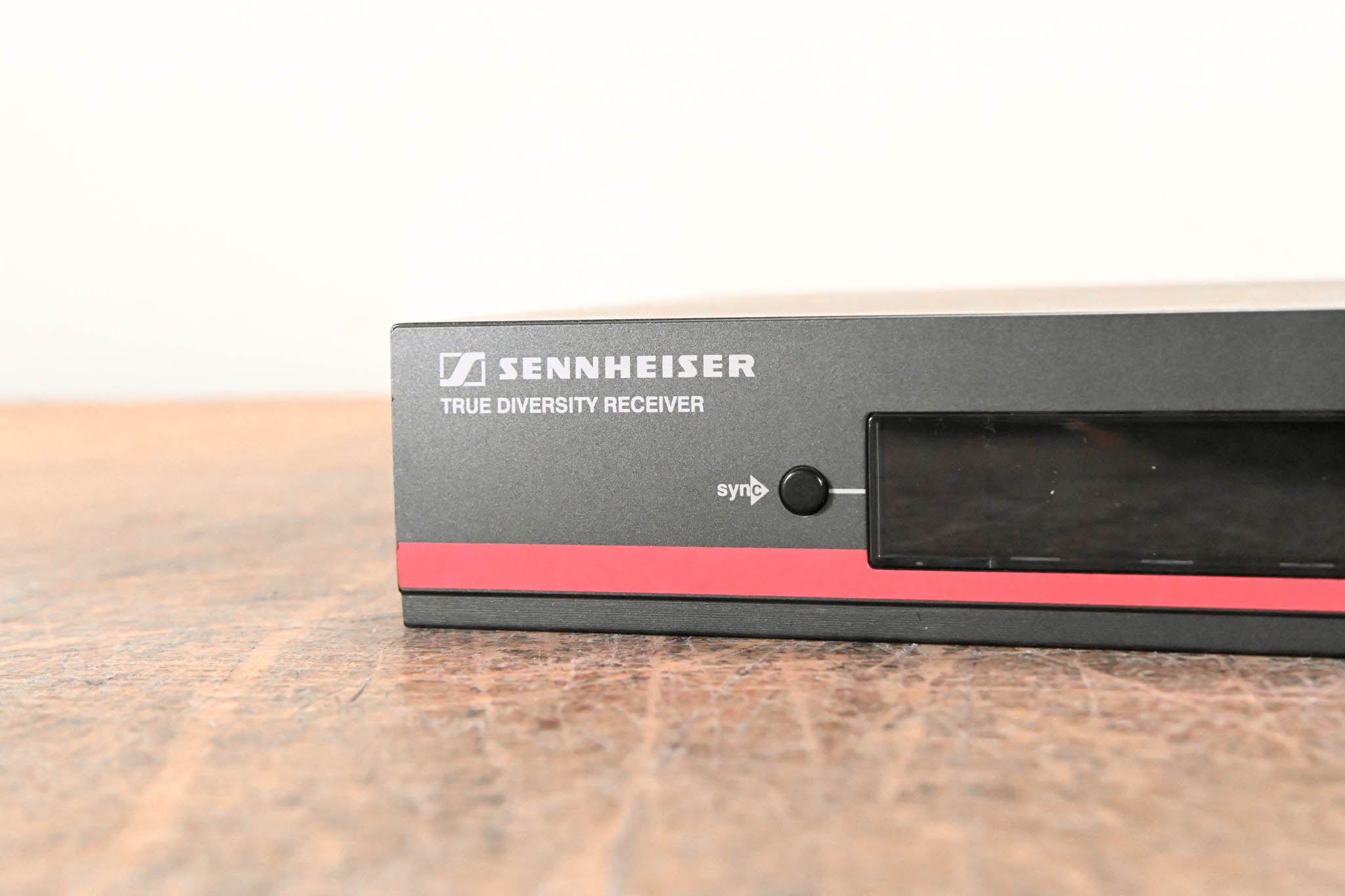 Sennheiser ew 100 G3 Bodypack Wireless System - B2 Range: 626-662 MHz