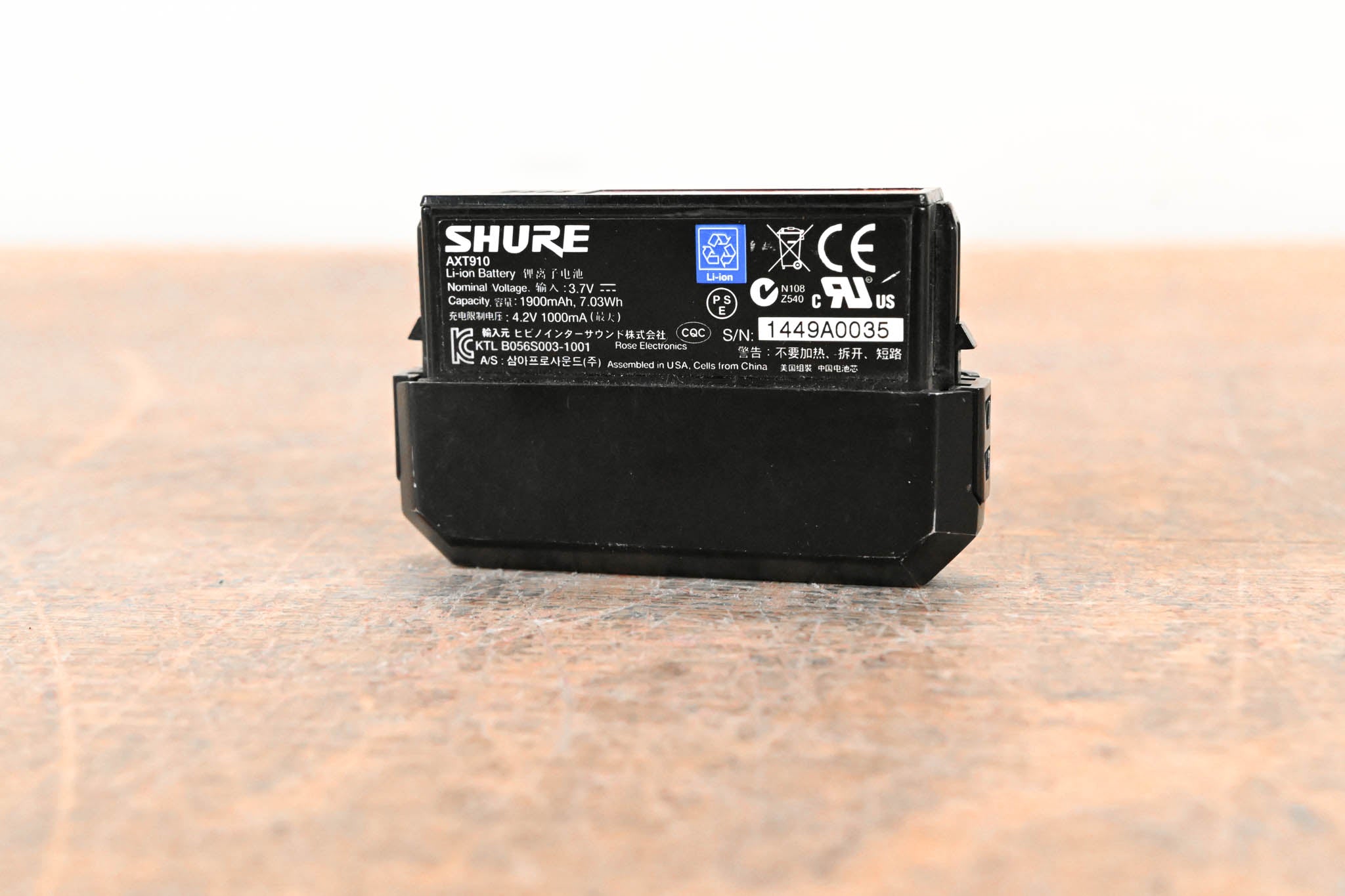 Shure AXT910 Axient Bodypack Rechargeable Battery