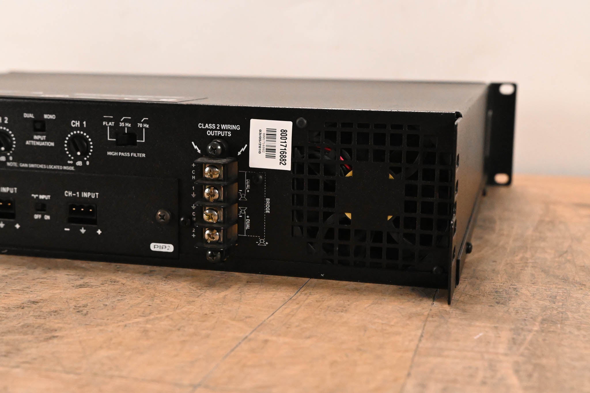 Crown CTs 600 Two-Channel 300W Power Amplifier