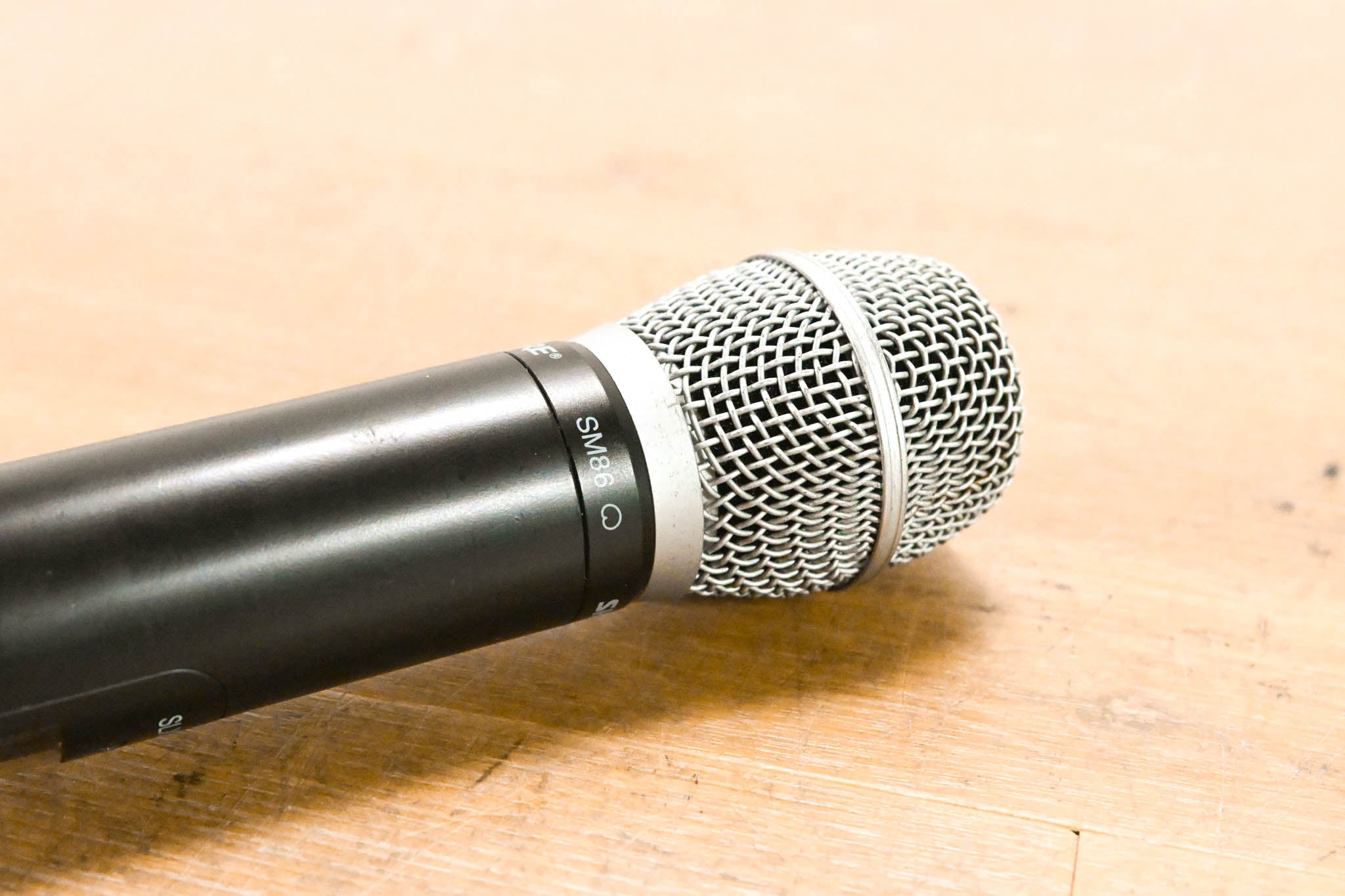 Shure SLX2/SM86 Wireless Handheld Transmitter - J3 Band: 572-596 MHz