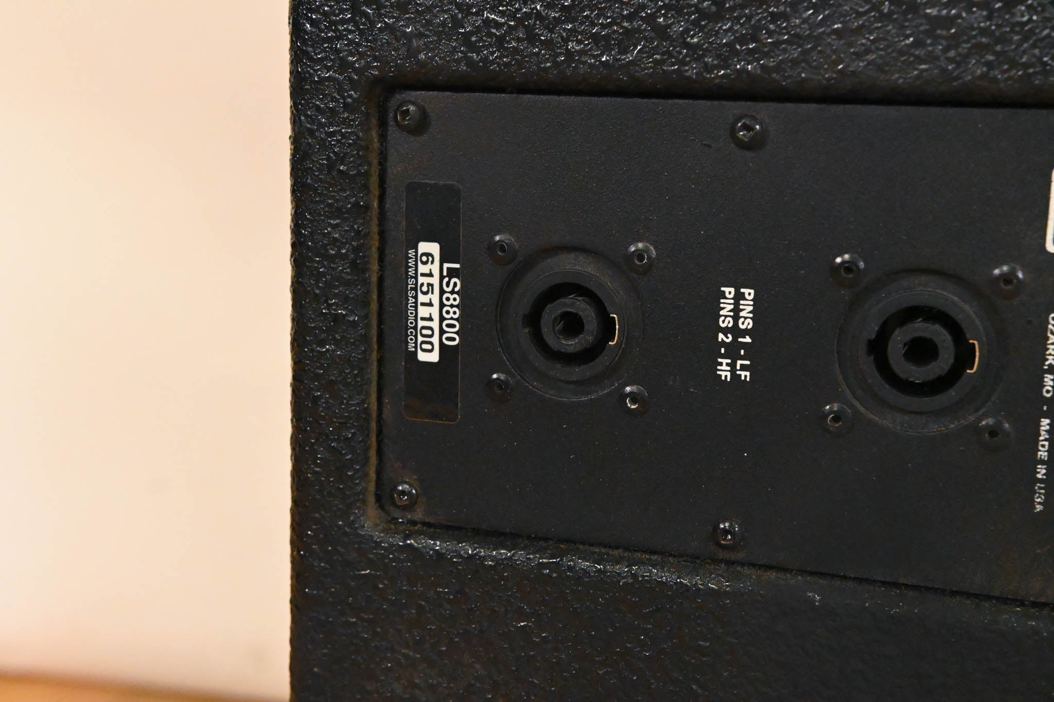 SLS LS8800 Full-Range Line Array Module (PAIR)