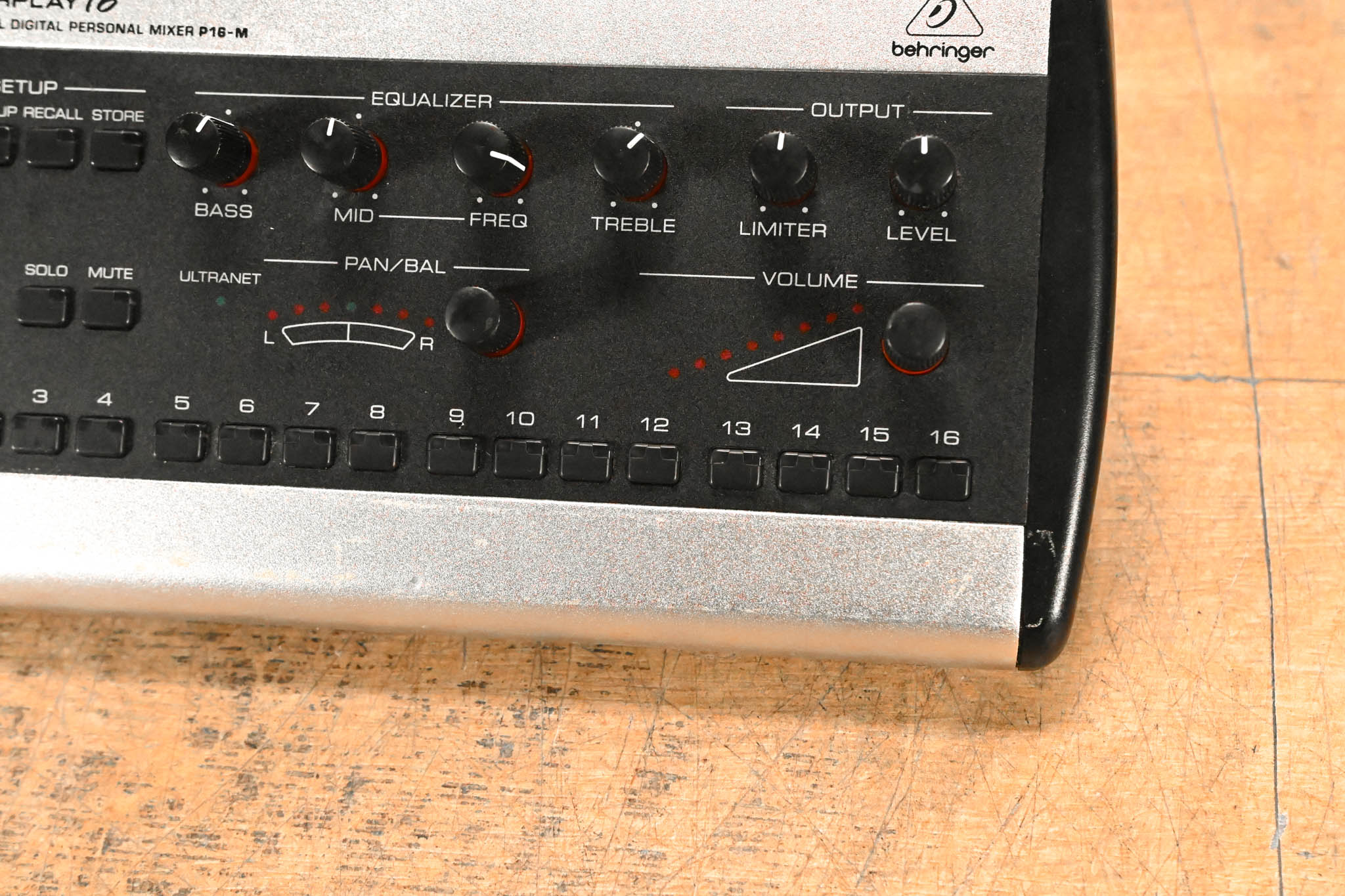 Behringer Powerplay P16-M 16-Channel Digital Personal Mixer