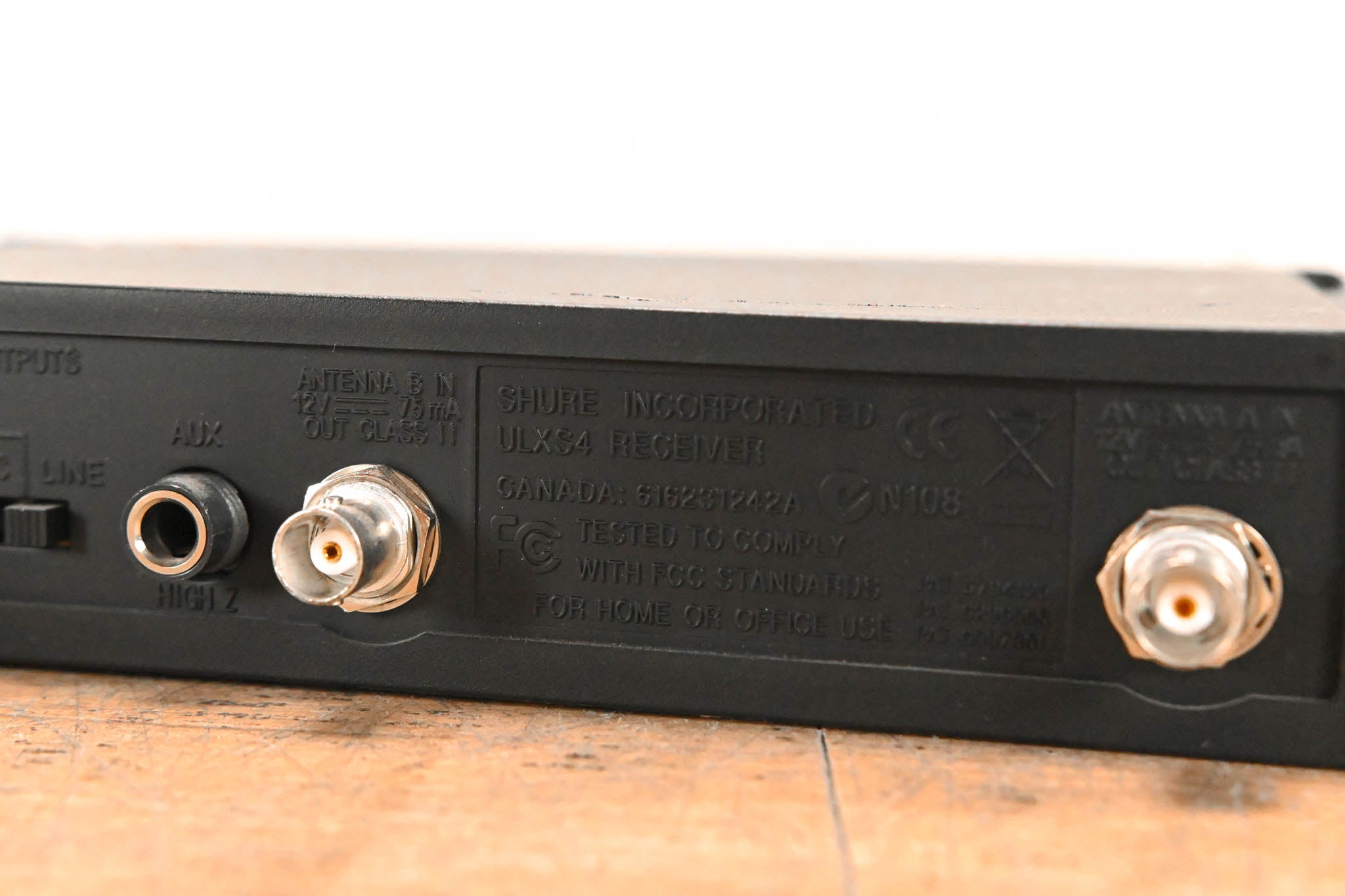 Shure ULXS14 Bodypack Wireless System - J1 Band: 554-590 MHz