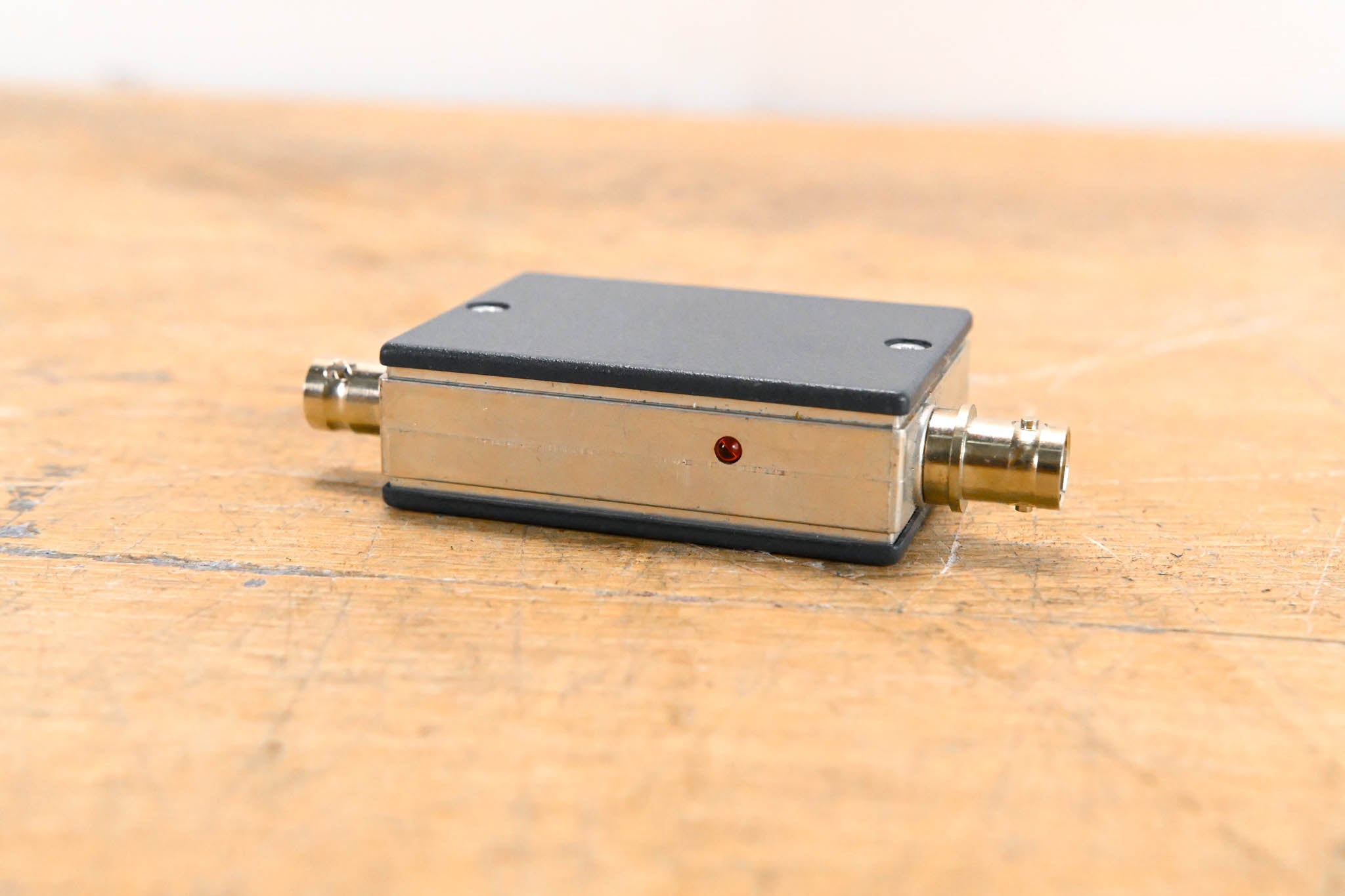 Sennheiser AB3-A Antenna Booster - A Range: 516-558 MHz