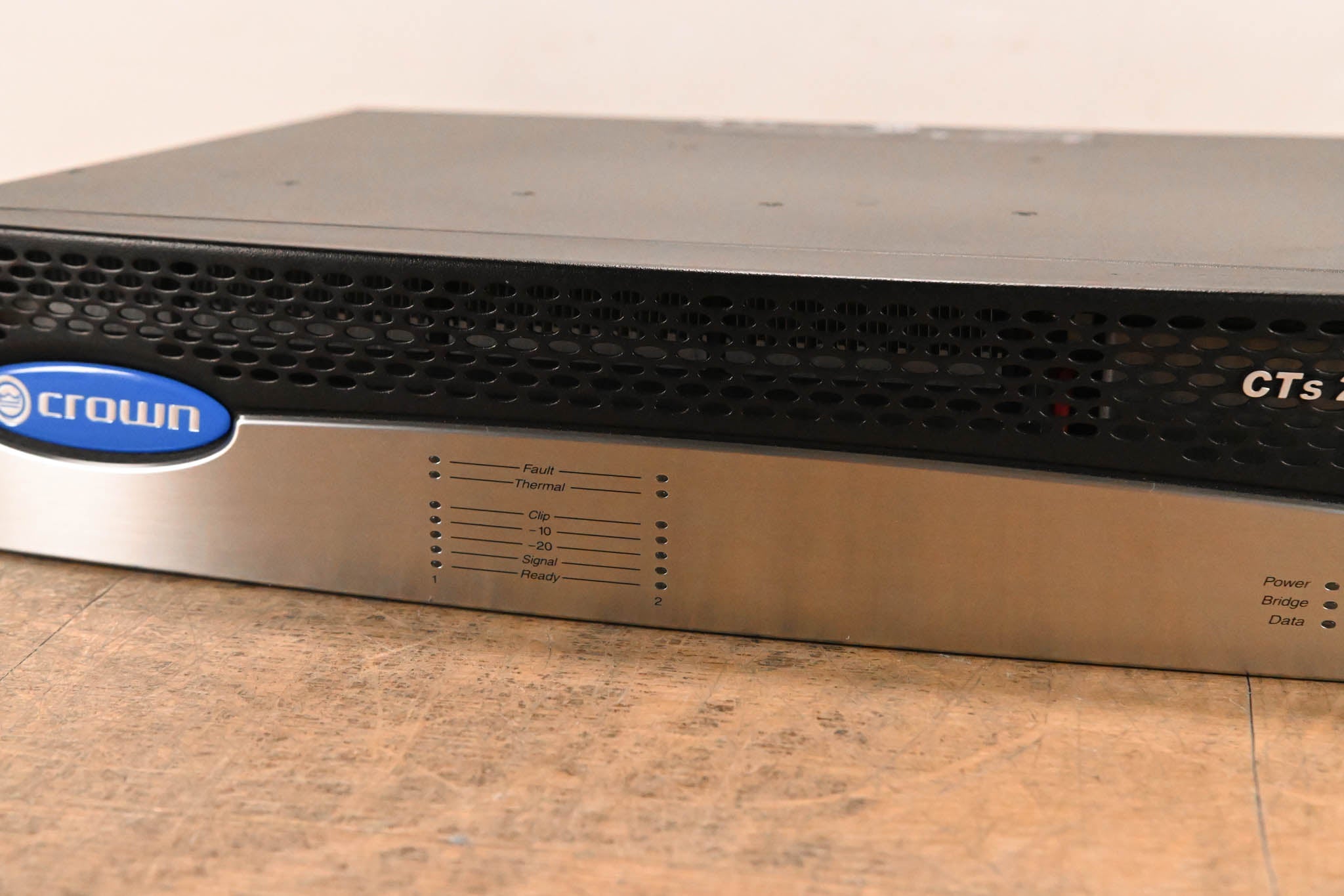 Crown CTs 2000 Two-Channel 1000W Power Amplifier
