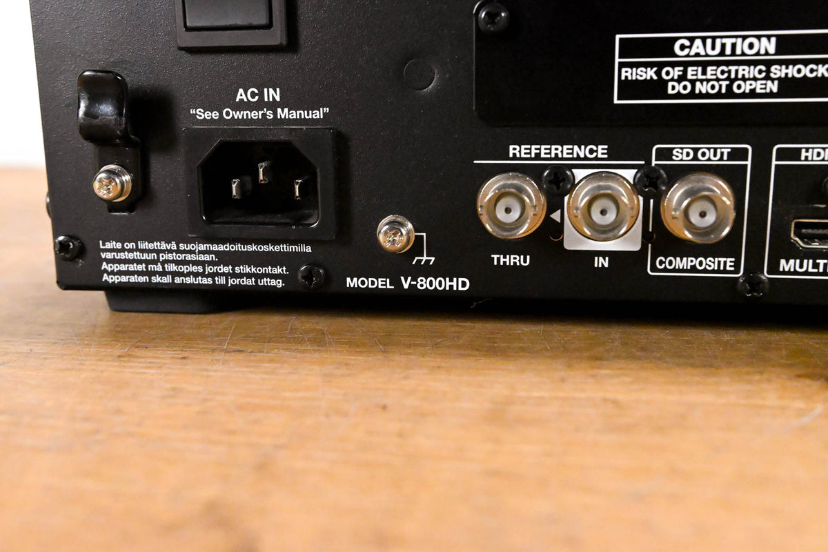 Roland V-800HD Multi-Format Video Switcher