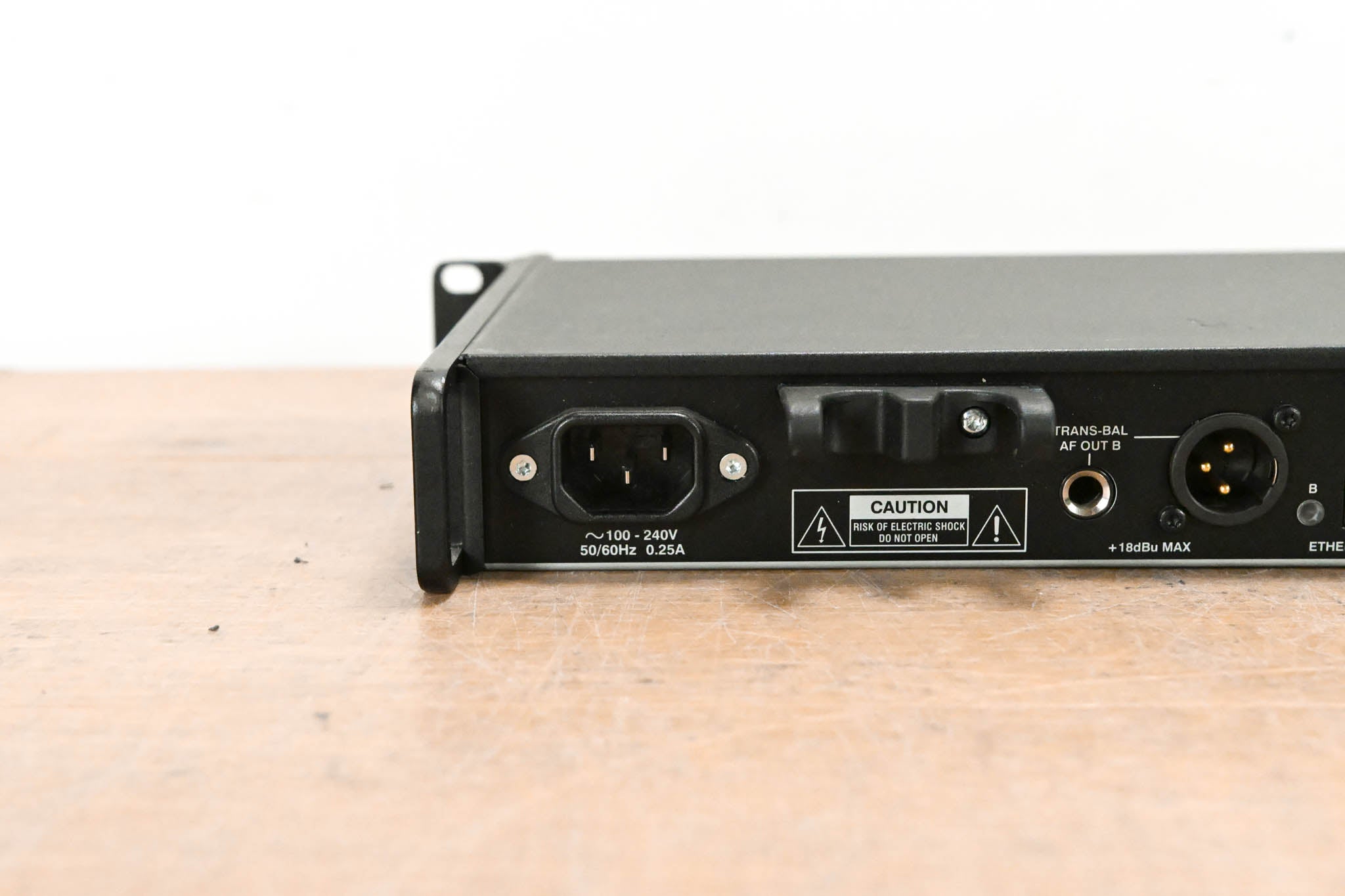 Sennheiser EM 2050 Dual-Channel Wireless Receiver Aw Range: 516-558 MHz