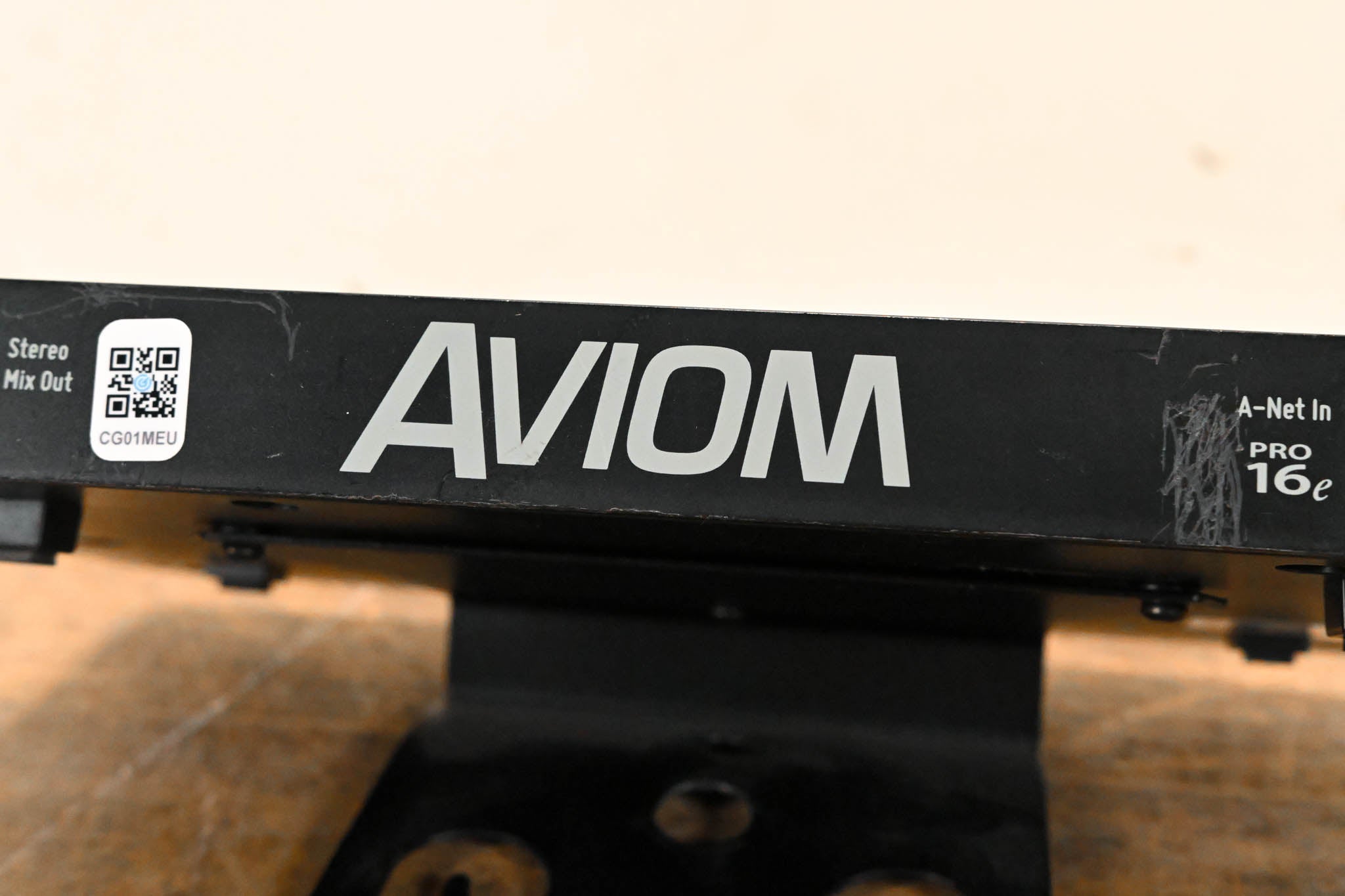 Aviom A320 16-Channel Personal Mixer