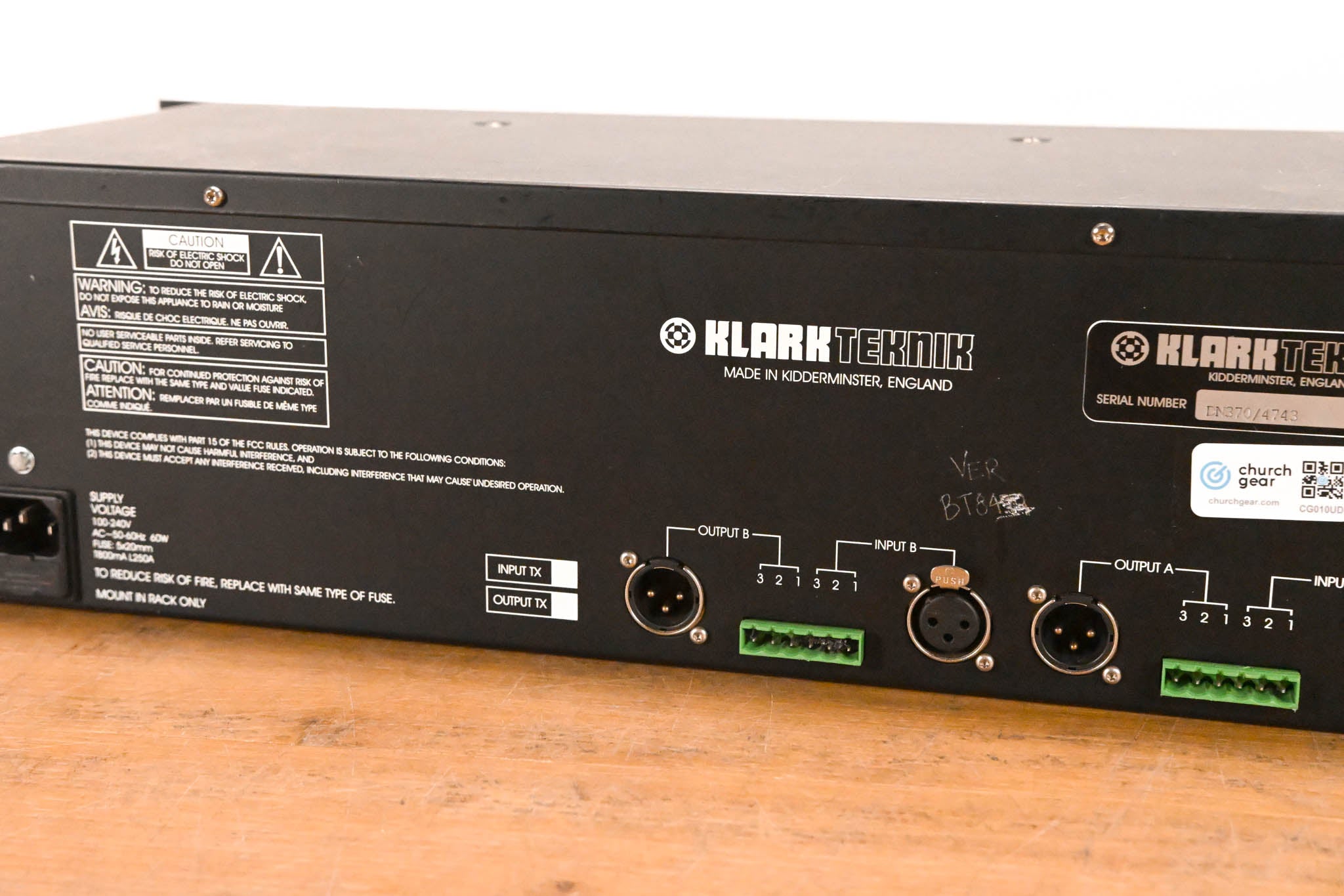 Klark Teknik DN370 Dual-Channel 30-Band 1/3 Octave Graphic Equalizer