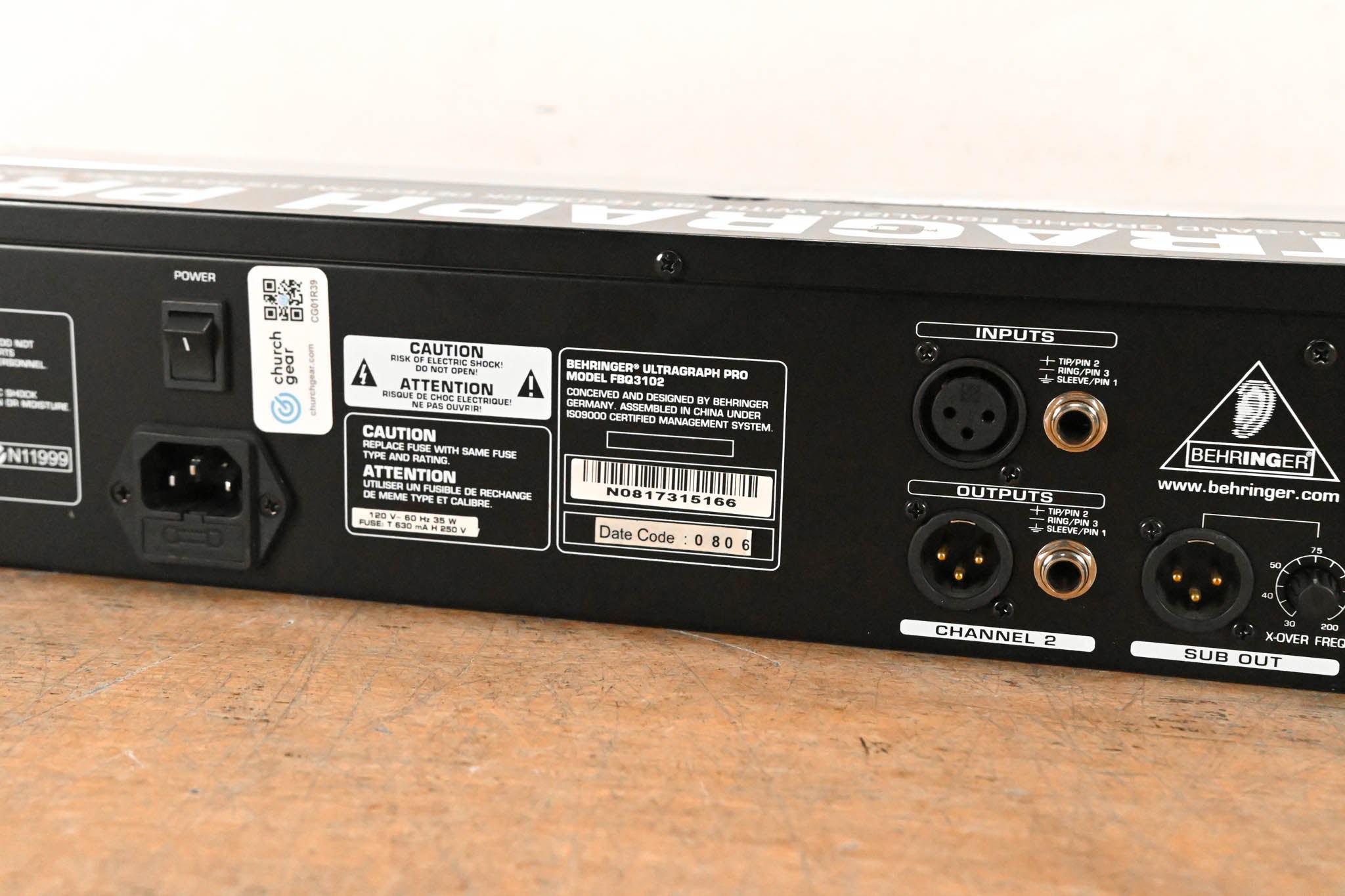 Behringer ULTRAGRAPH PRO FBQ3102 Dual 31-Band Graphic Equalizer