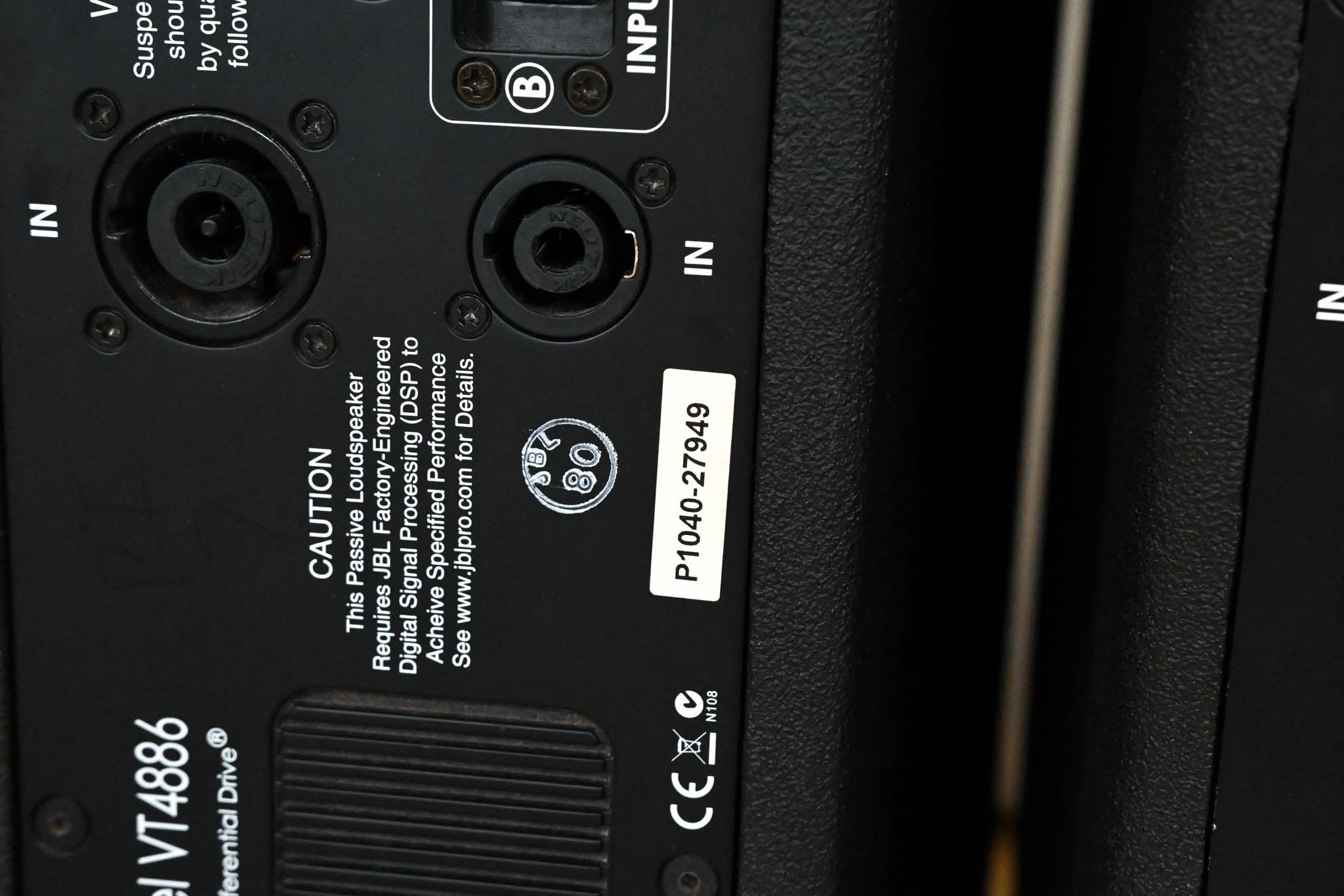 JBL VT4886 Dual 6.5" Passive Compact Line Array Loudspeakers (PAIR)