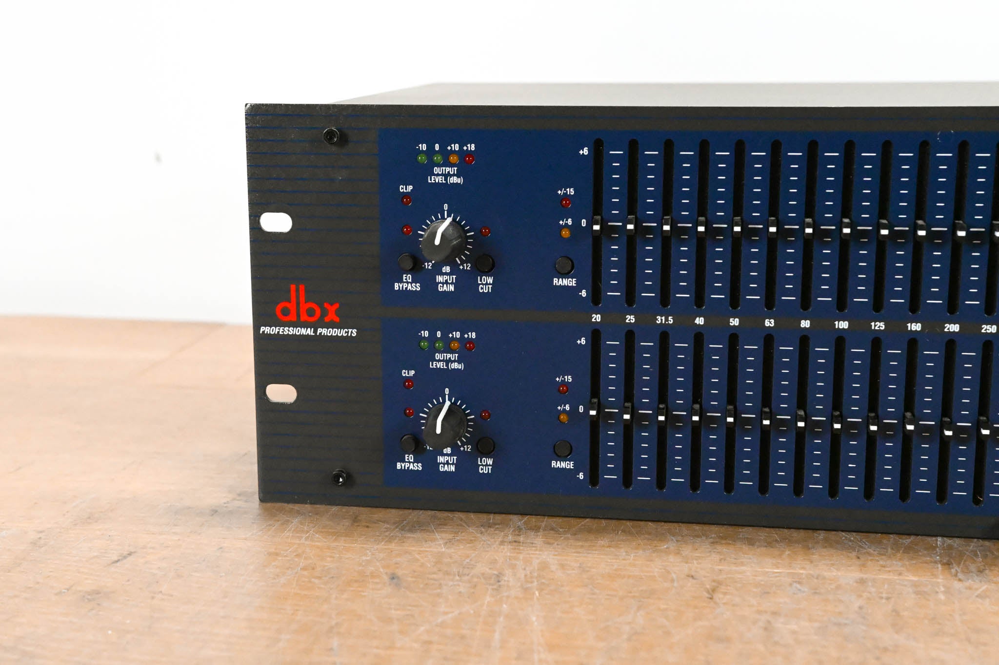 dbx 1231 Dual-Channel 31-Band Graphic Equalizer