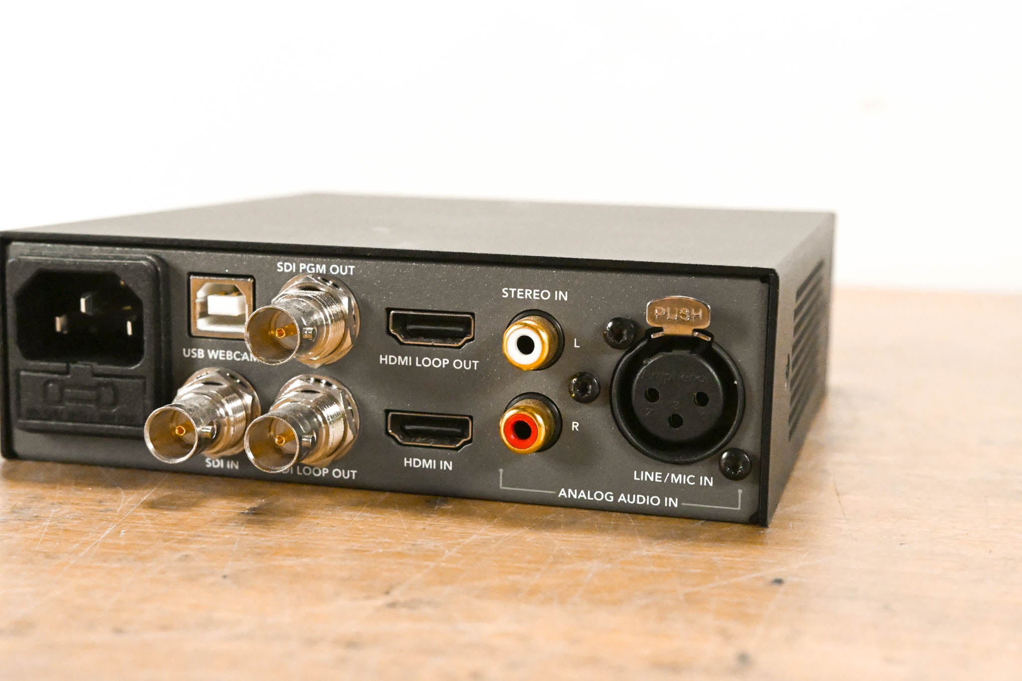 Blackmagic Design Web Presenter