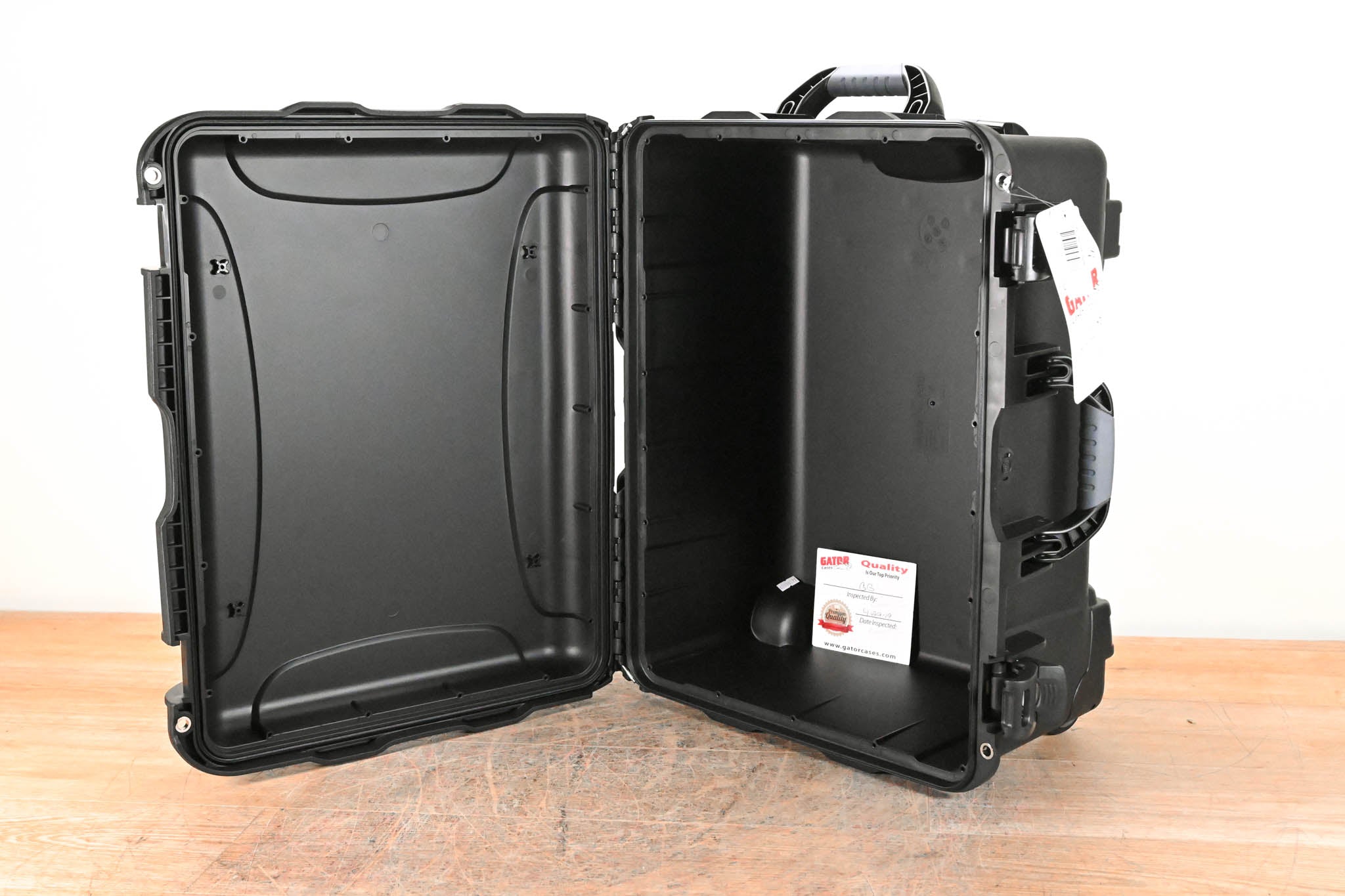 Gator Cases GU-2015-10-WPNF Waterproof Case - 20.5″ x 15.3″ x 10.1″