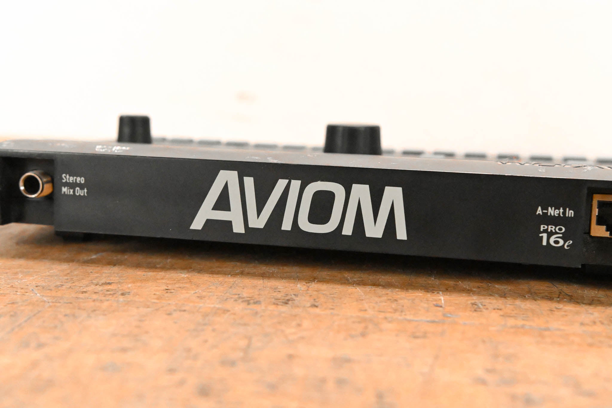Aviom A320 16-Channel Personal Mixer