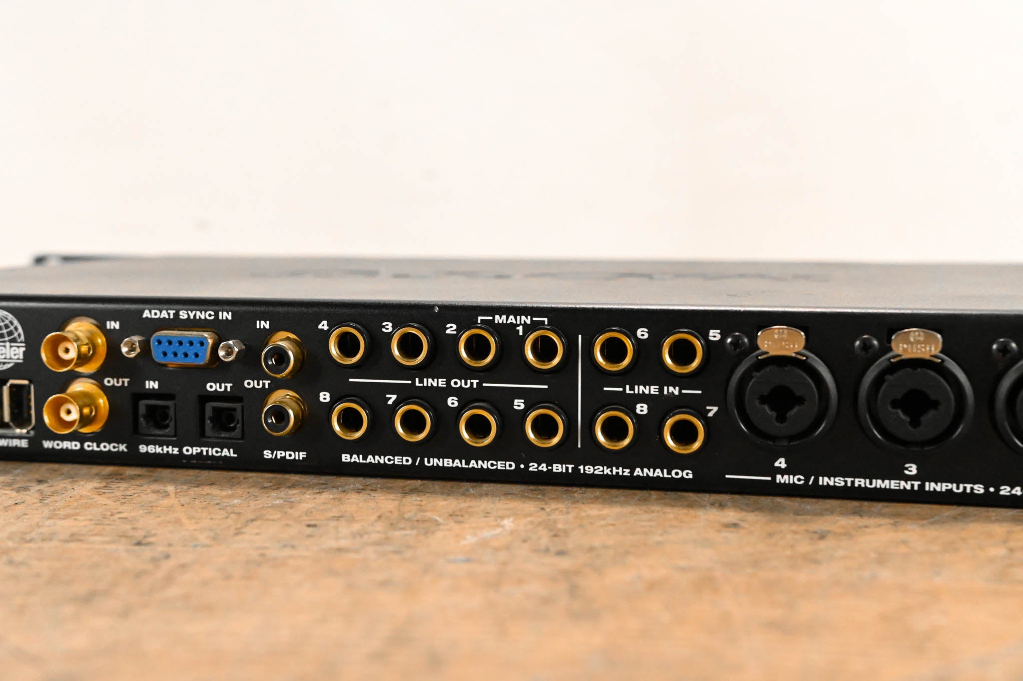 MOTU Traveler Mk1 FireWire Audio Interface (NO POWER SUPPLY) CG01SFL