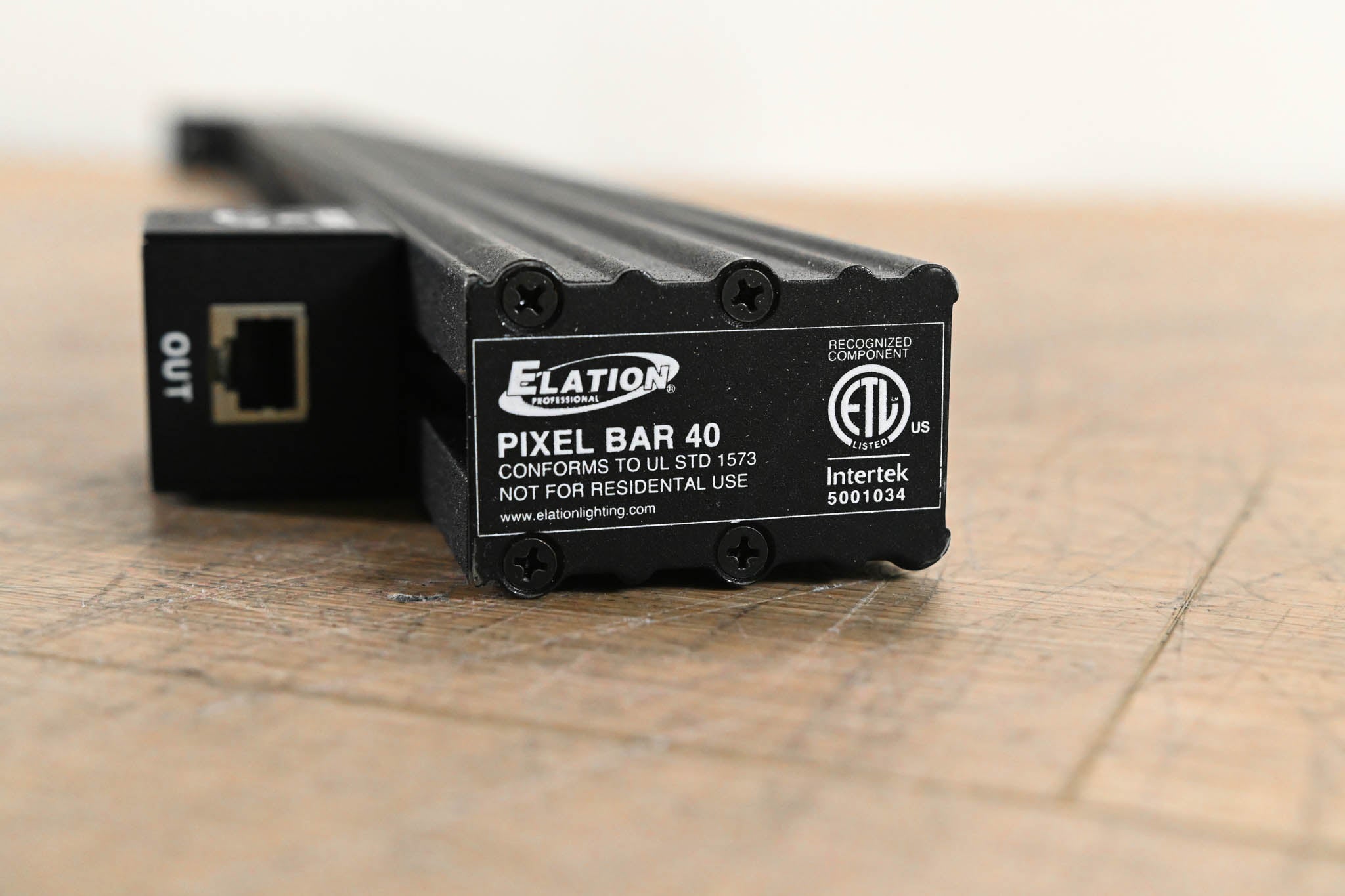 Elation Pixel Bar 40 LED Fixture