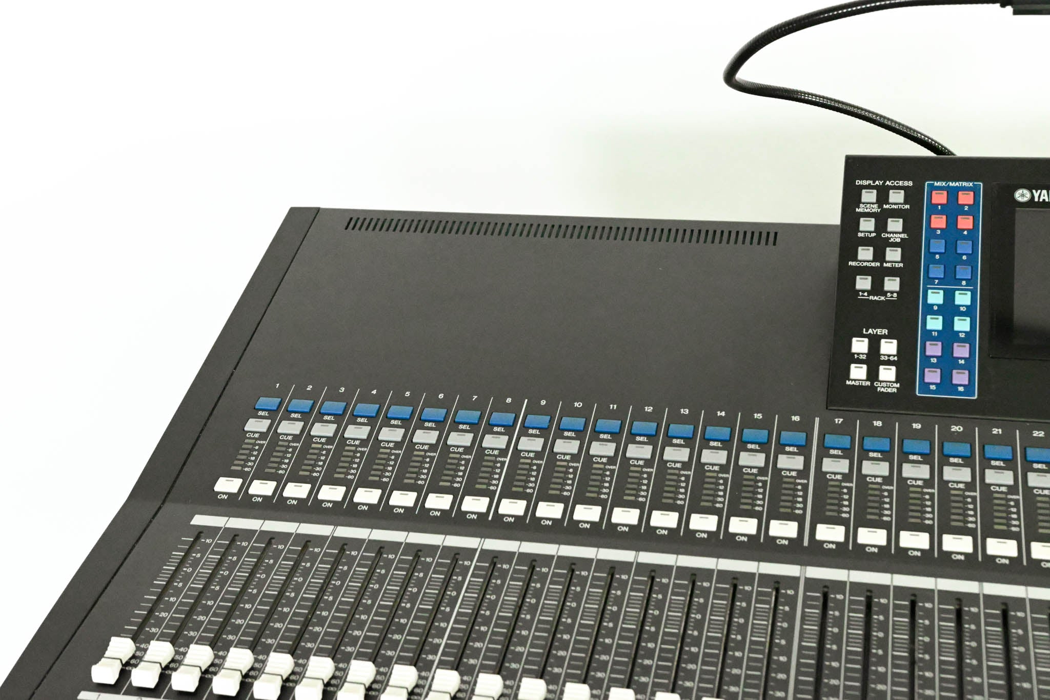 Yamaha LS9-32 32-Input Digital Mixing Console