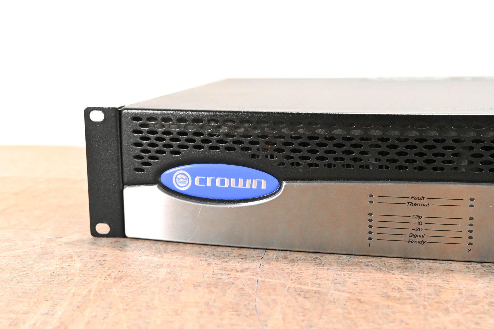 Crown CTs 600 Two-Channel 300W Power Amplifier
