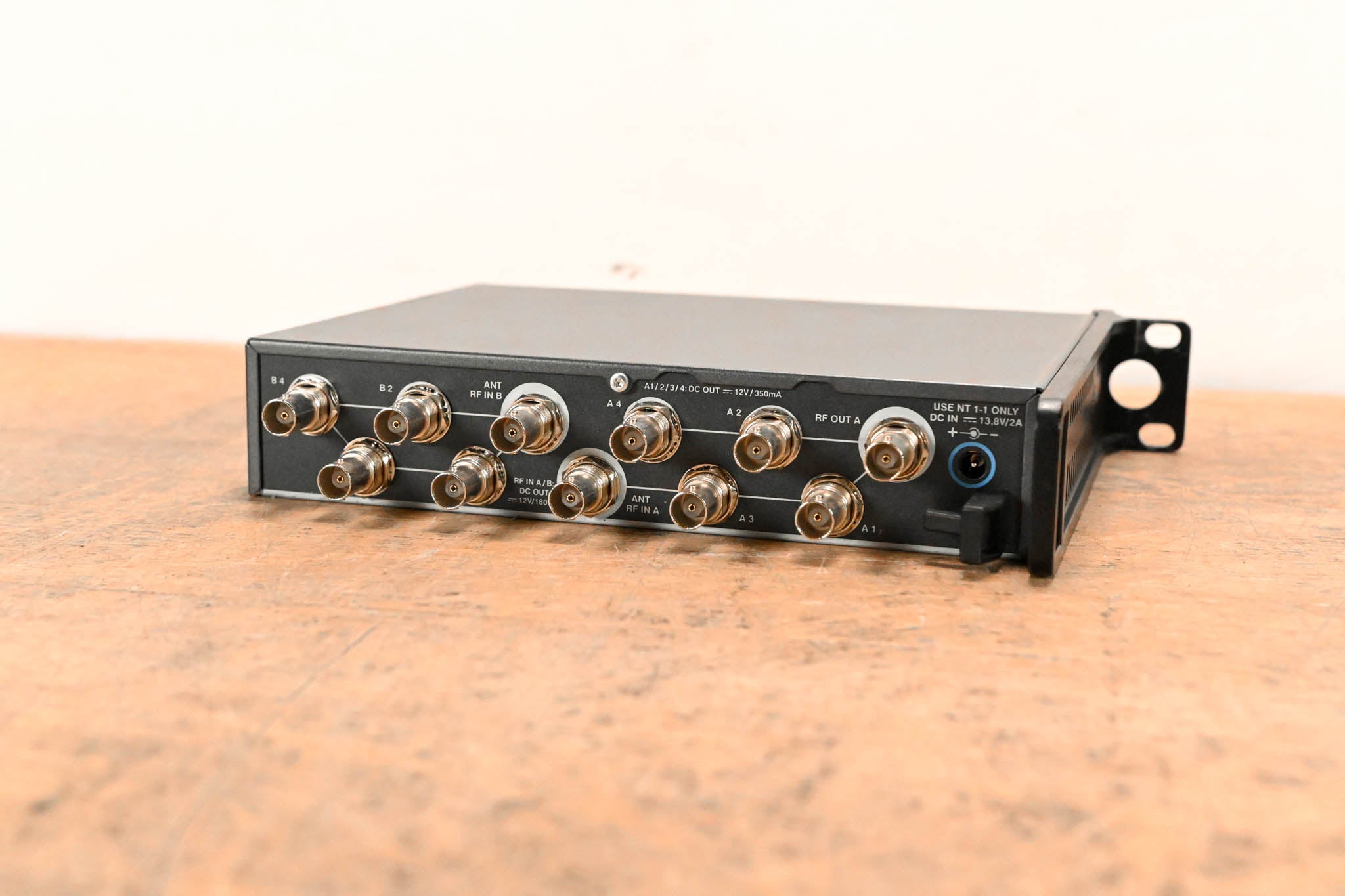 Sennheiser ASA 1 Active Antenna Splitter - 500-870 MHz (NO POWER SUPPLY)