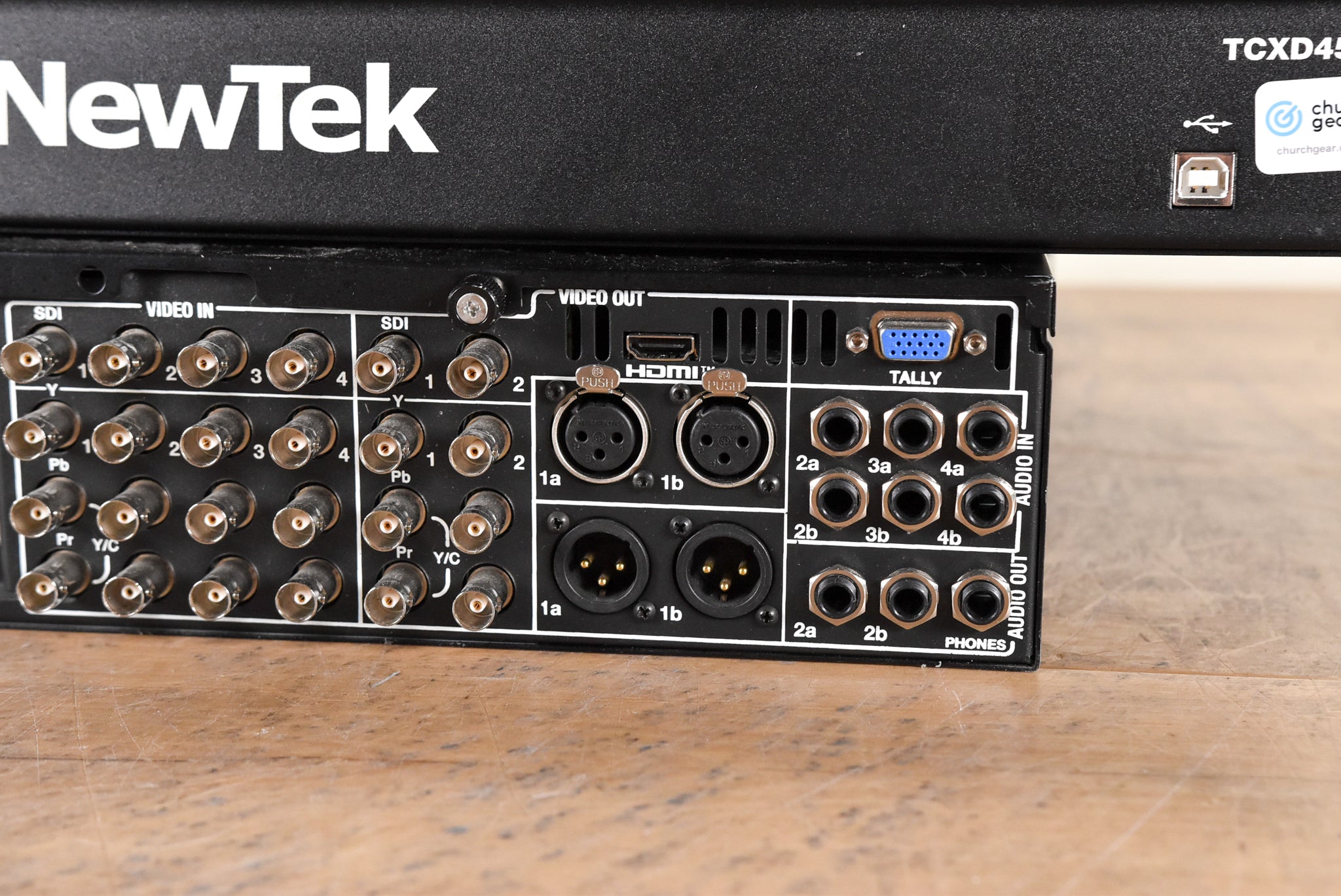NewTek TriCaster 455 Video Switcher w/ TCXD455 CS CG00S50