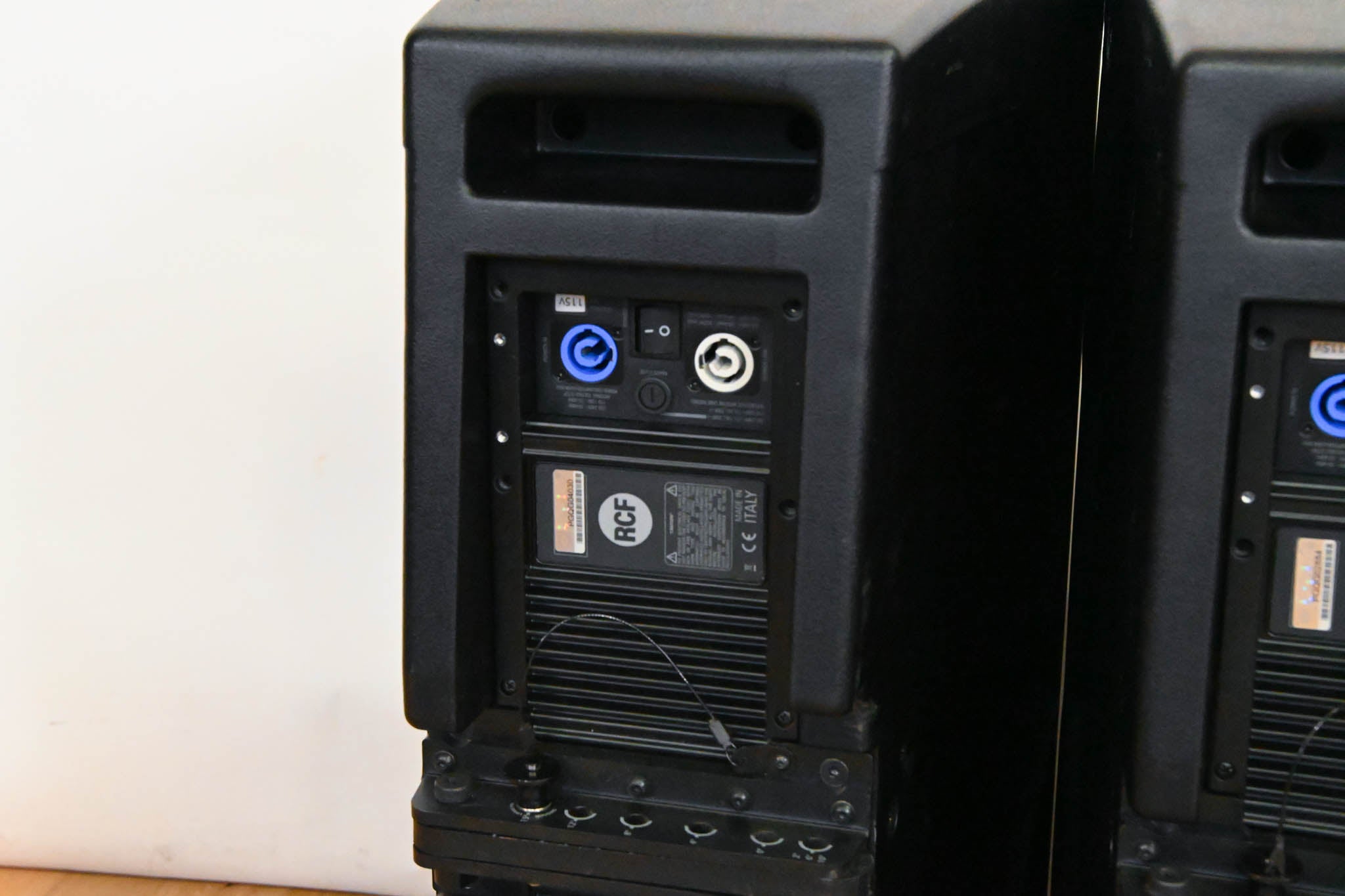 RCF HDL-20A Active Line Array Module (PAIR)