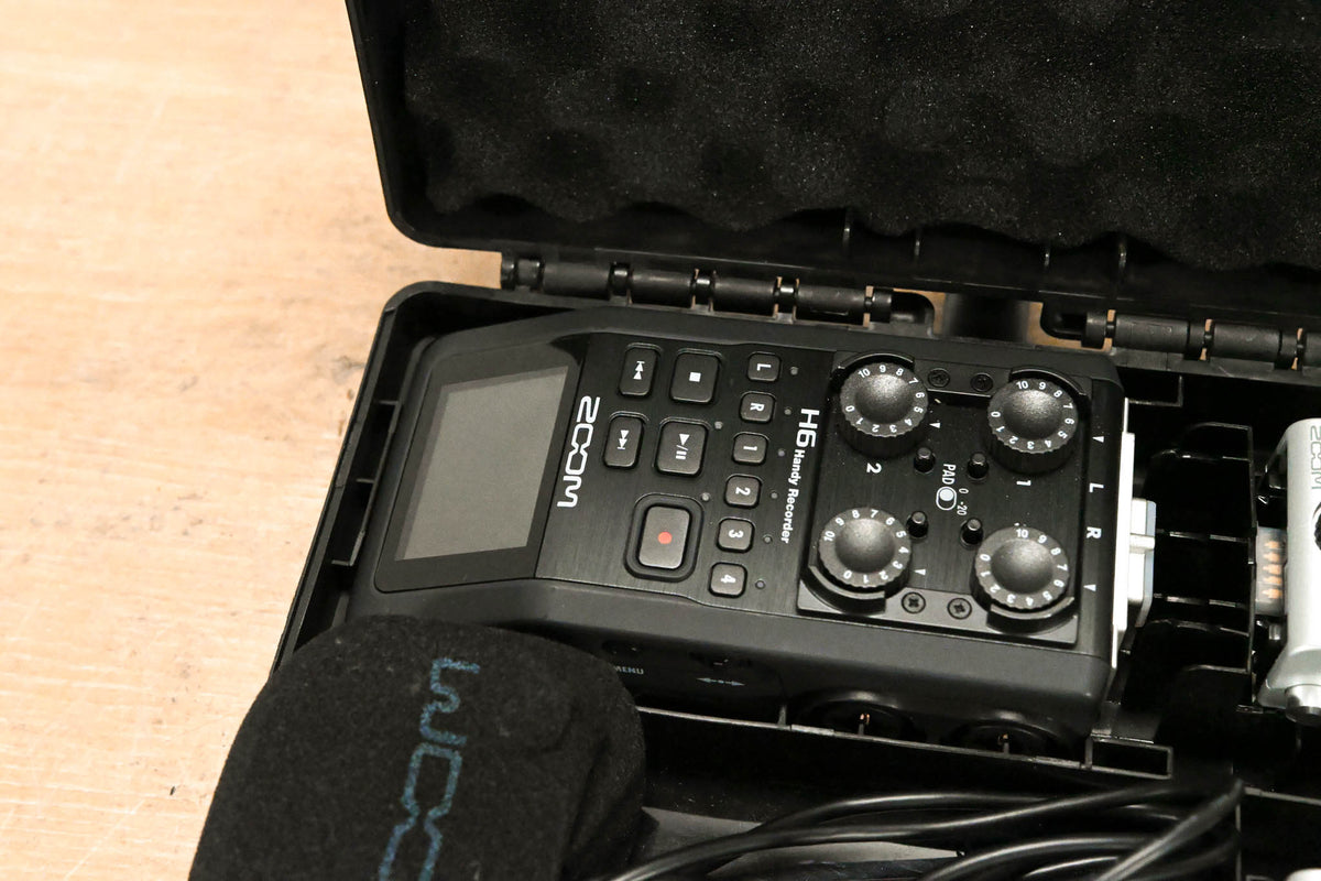 Zoom H6 6-CH Portable Handy Recorder w/ X/Y & Mid-Side Mic Attachments